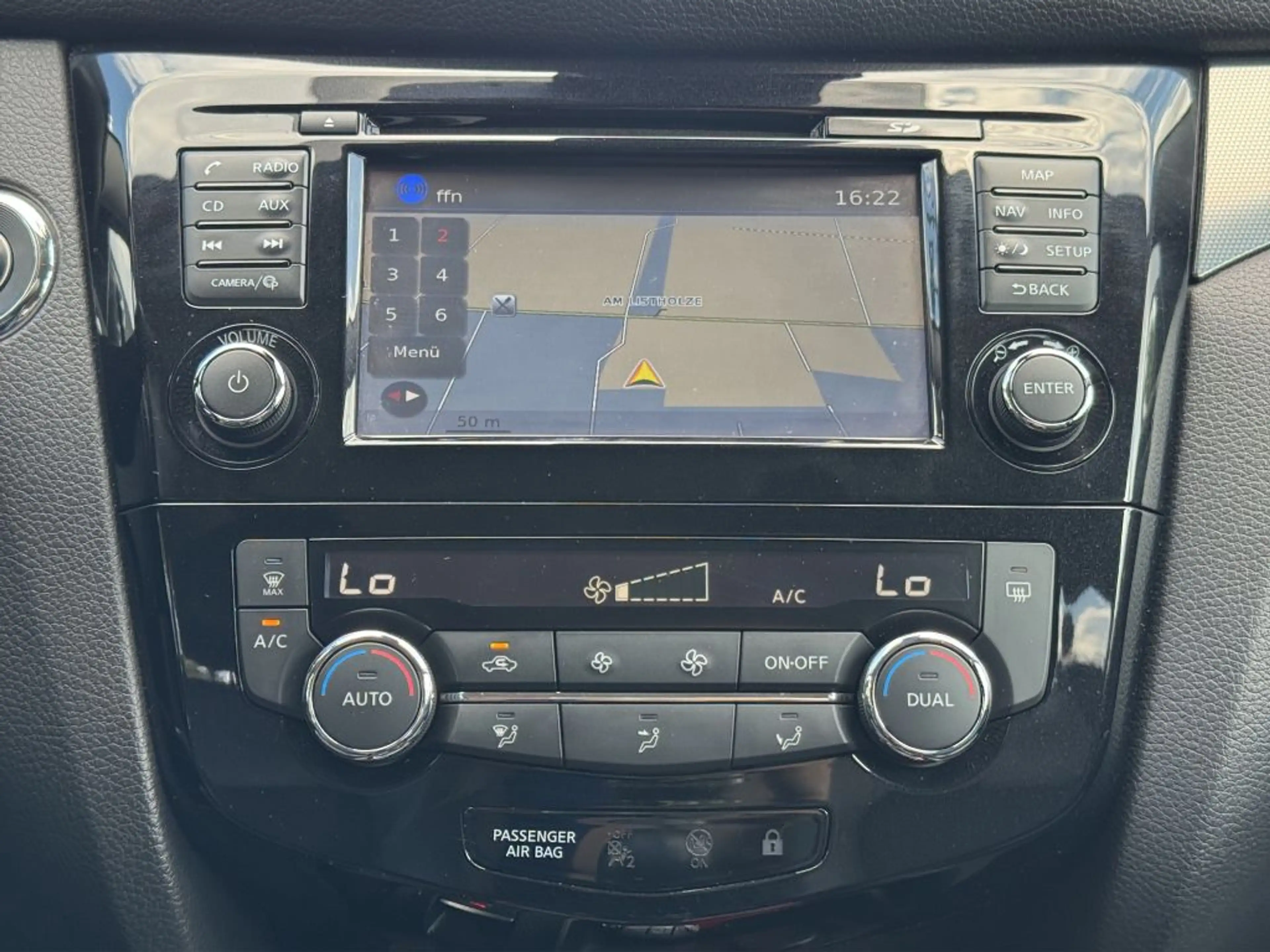 Nissan Qashqai 1.2 DIG-T TEKNA *Safety-Shield+Glasdach* — photo 14