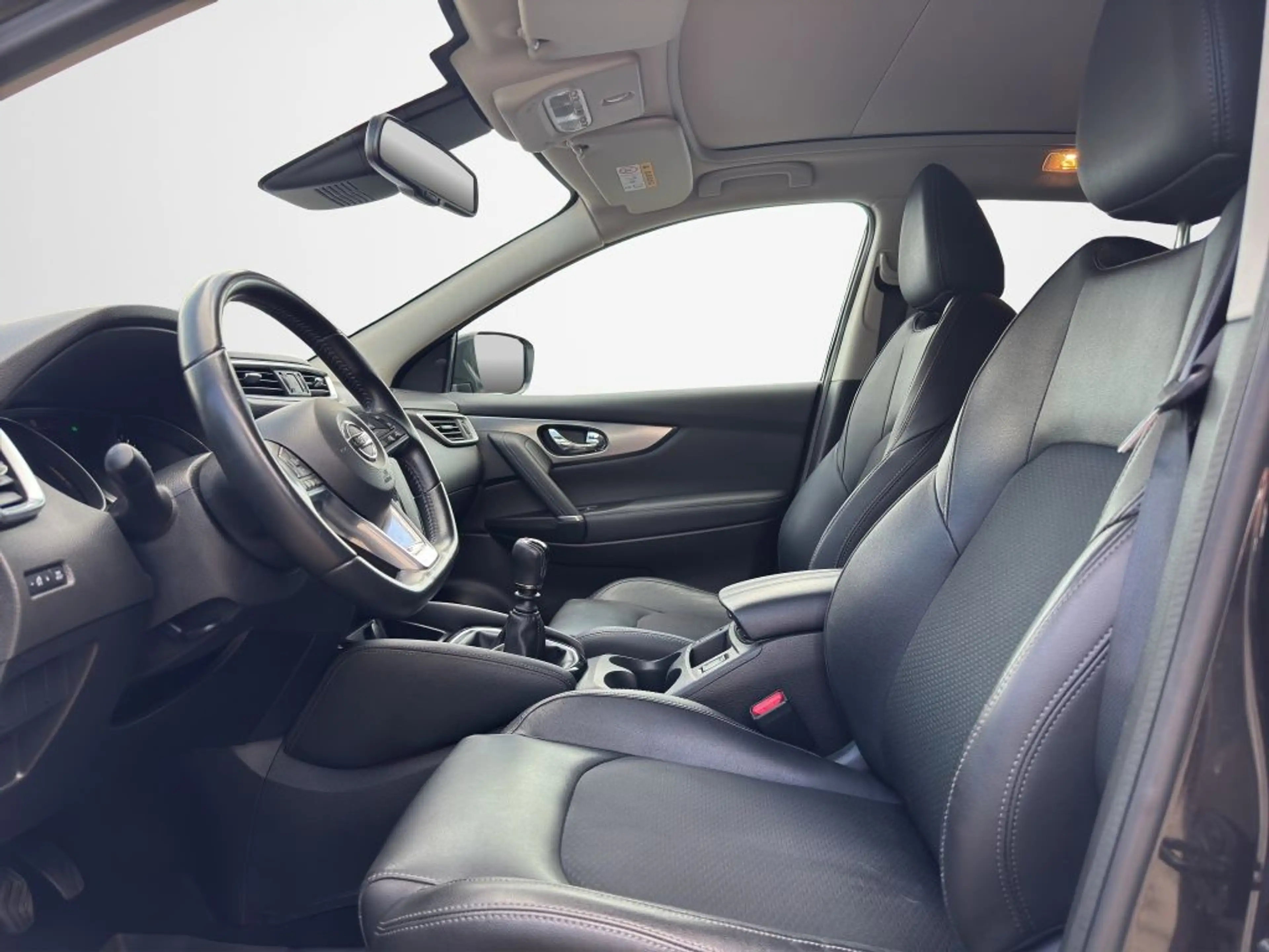 Nissan Qashqai 1.2 DIG-T TEKNA *Safety-Shield+Glasdach* — photo 9