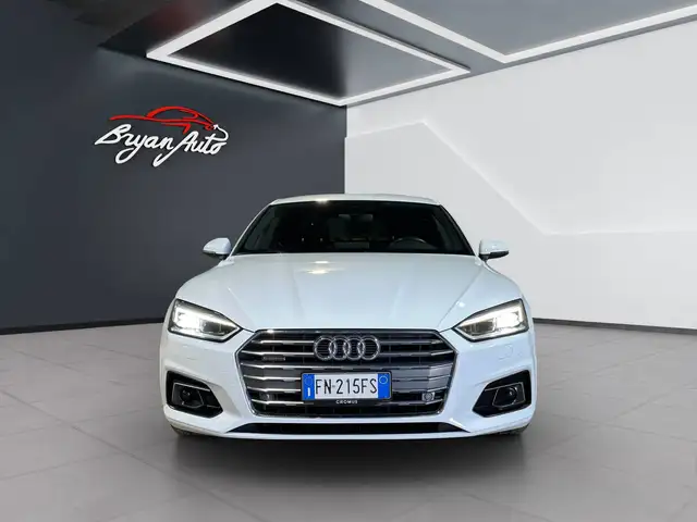 Audi A5 view 3