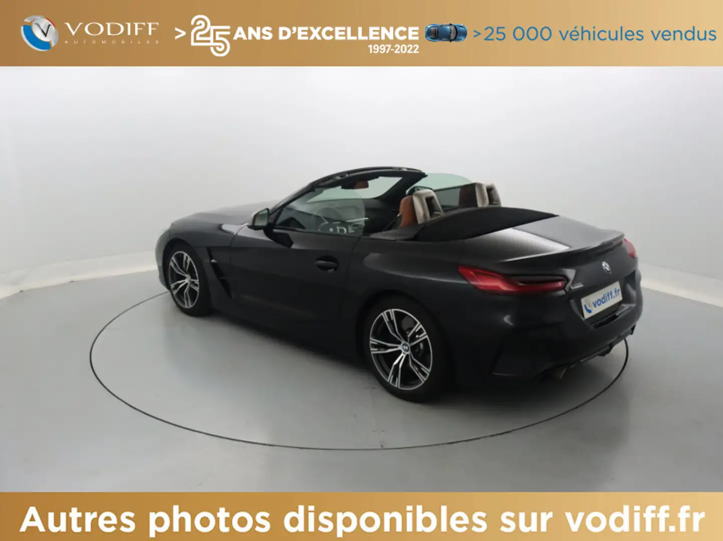 BMW Z4 M40i 340 CV M PERFORMANCE Noir - 2