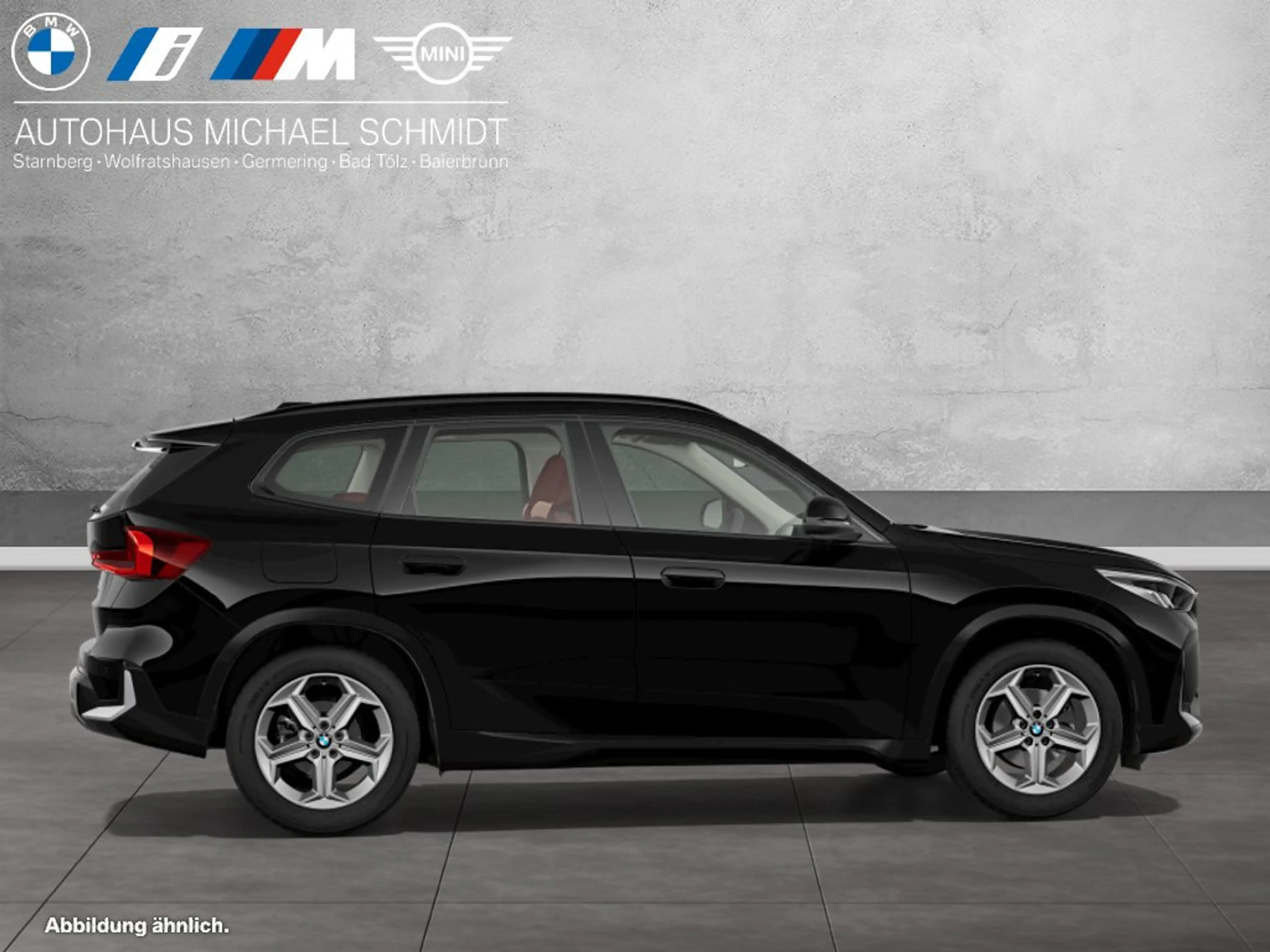 BMW X1 sDrive20i — photo 8