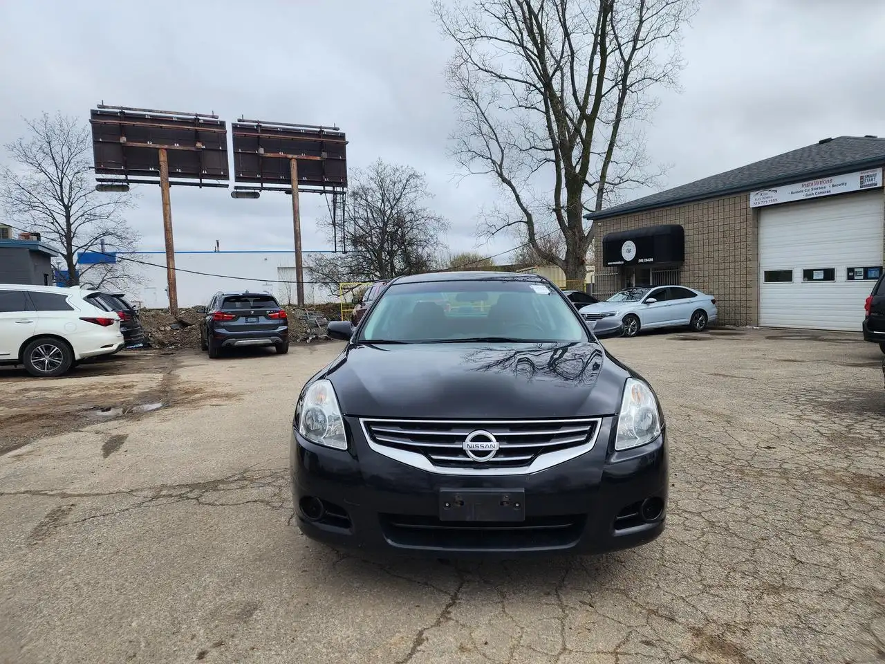 Nissan Altima снимка Nissan Altima