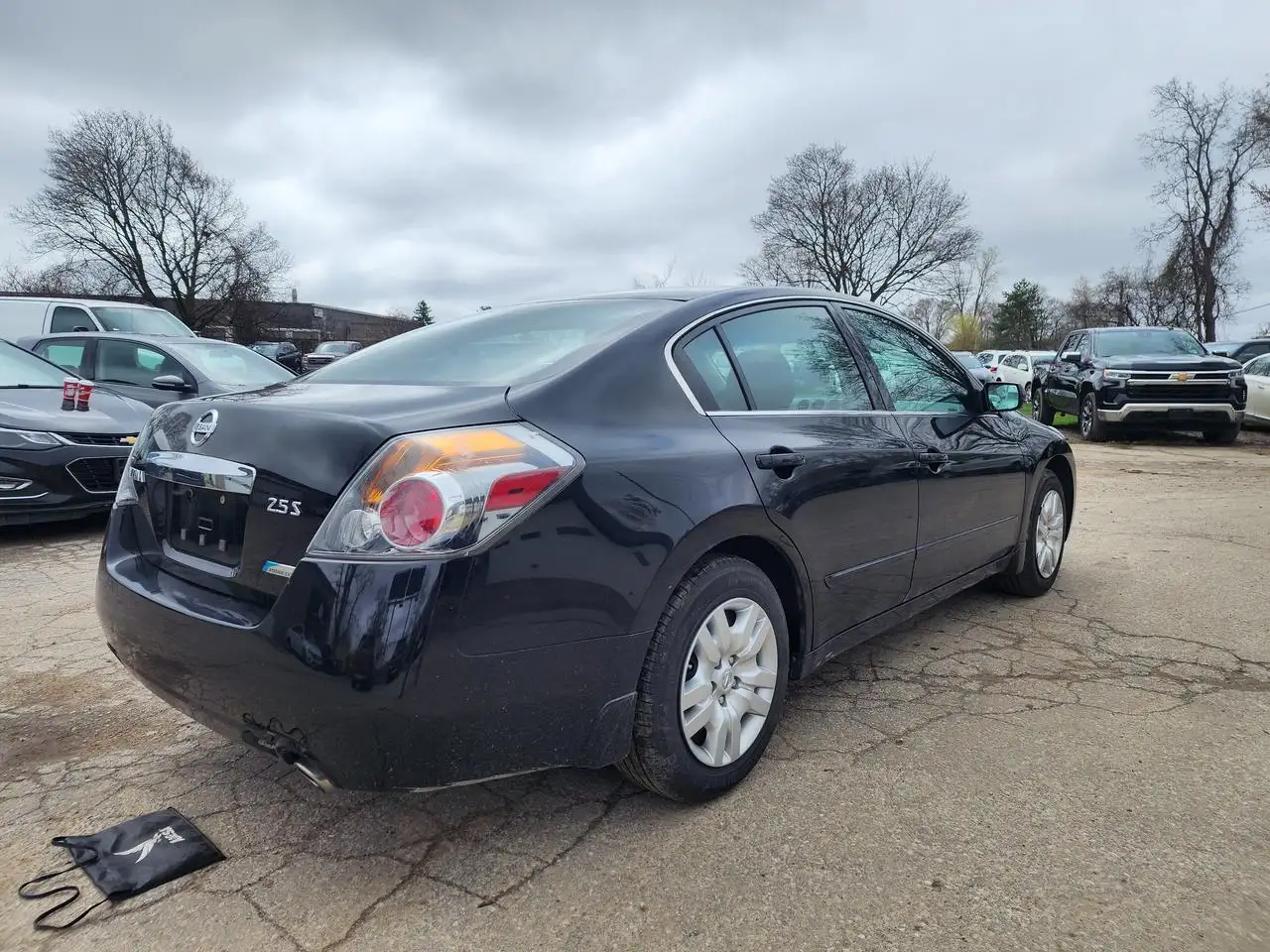 Nissan Altima снимка Nissan Altima