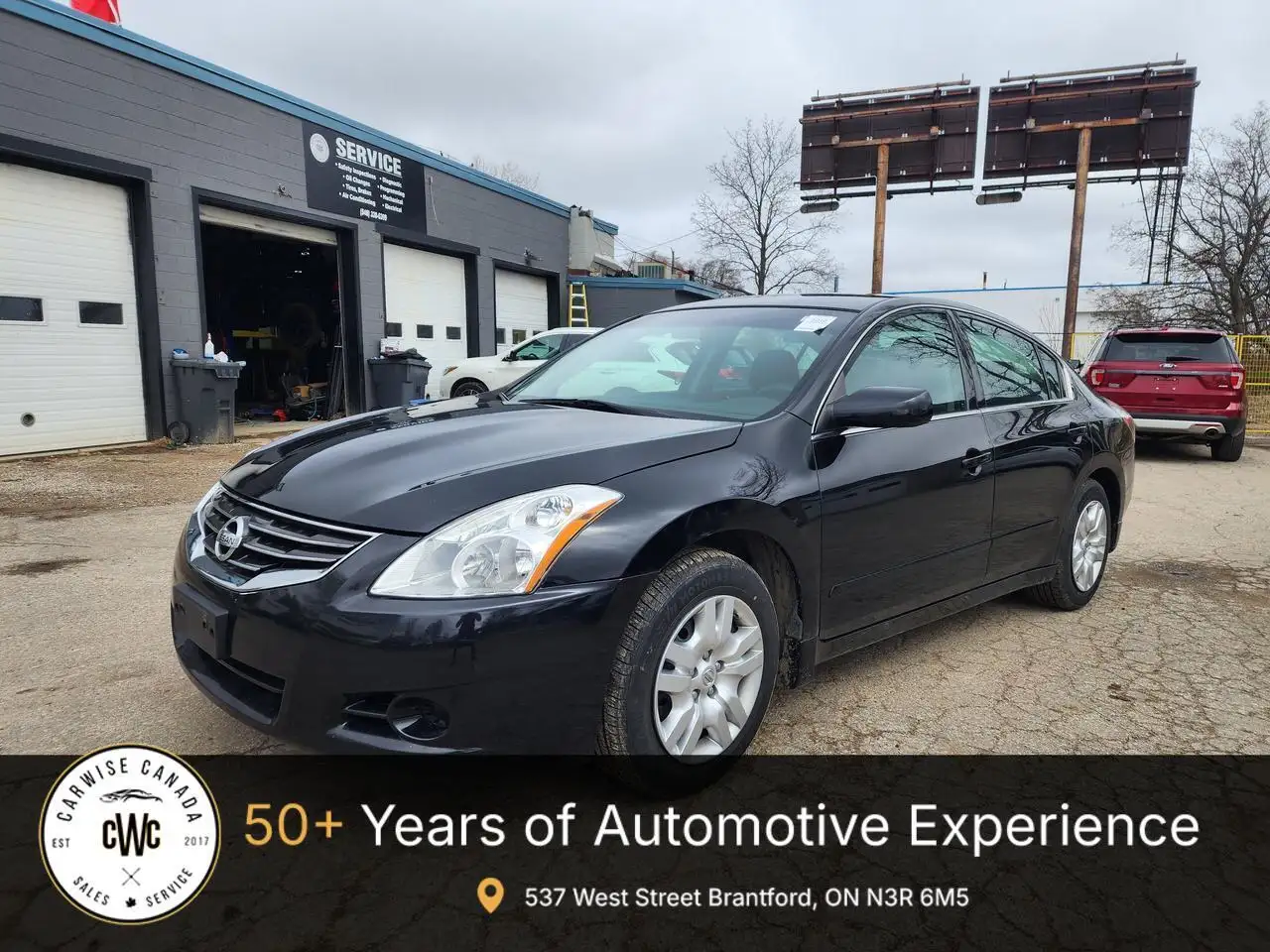 Nissan Altima снимка Nissan Altima
