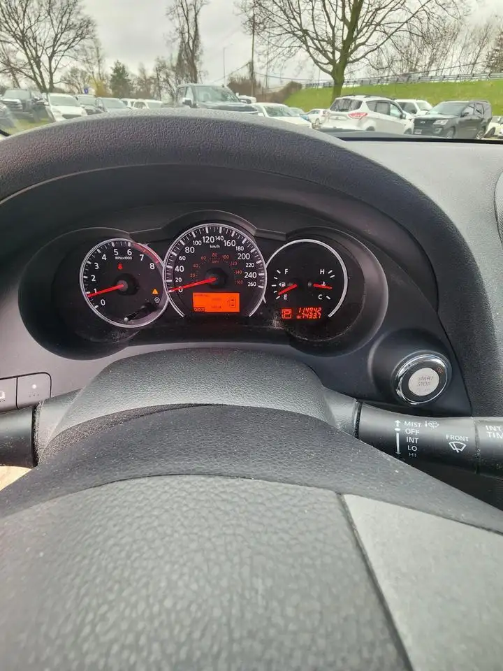 Nissan Altima снимка Nissan Altima