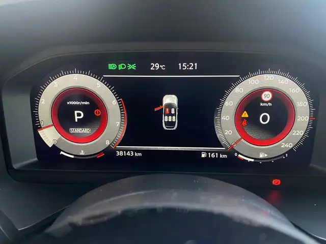 Nissan Qashqai view 28
