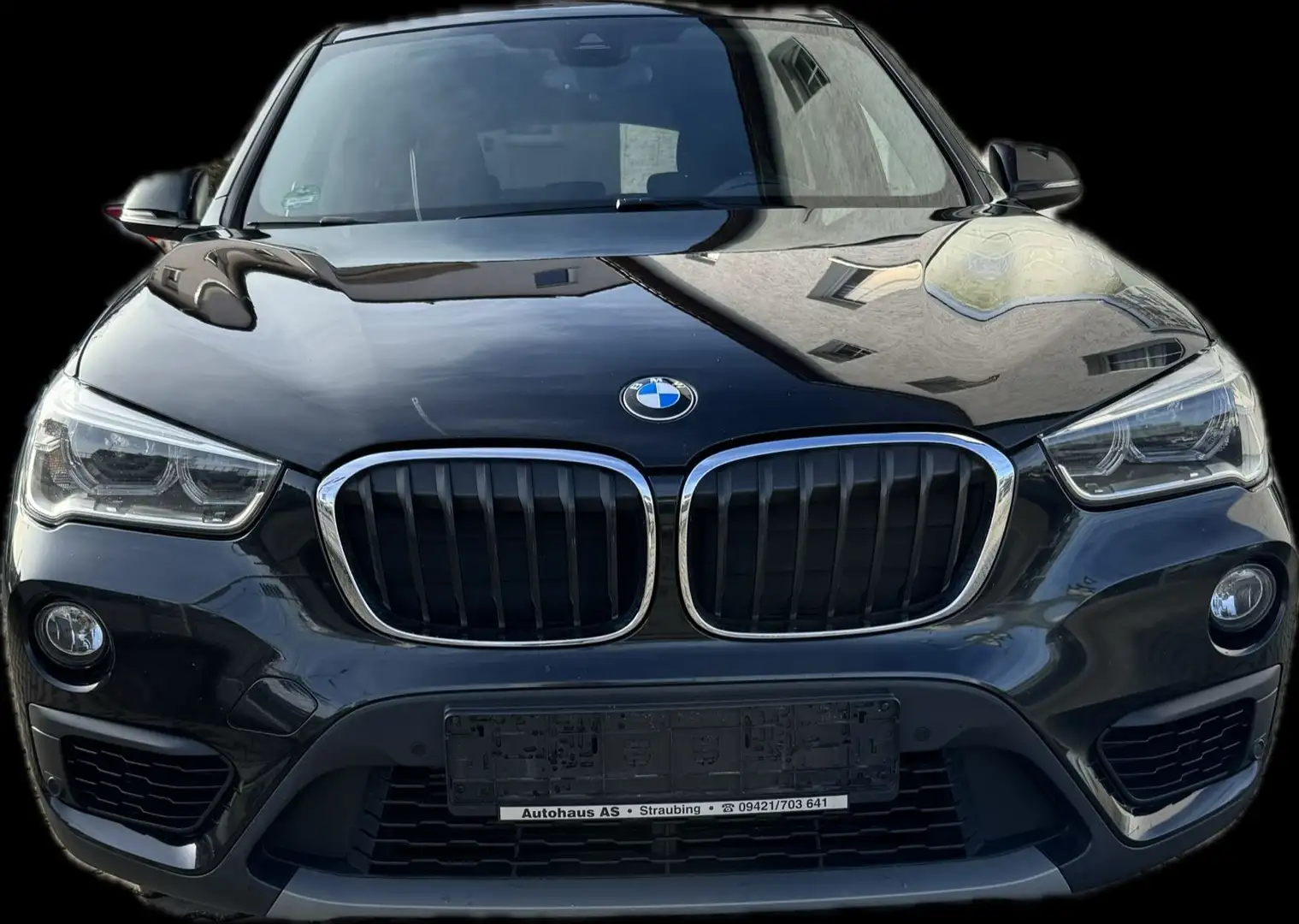 BMW X1 Baureihe X1 xDrive 20 d Advantage Schwarz - 2