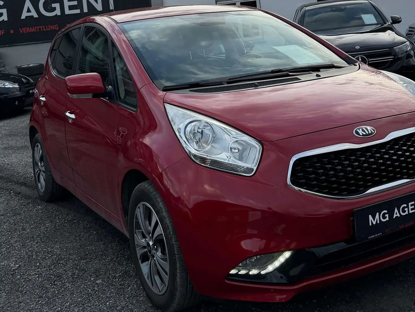 Kia Venga Venga 1,4 CRDi ISG Österreich Edition Gold Rot - 1
