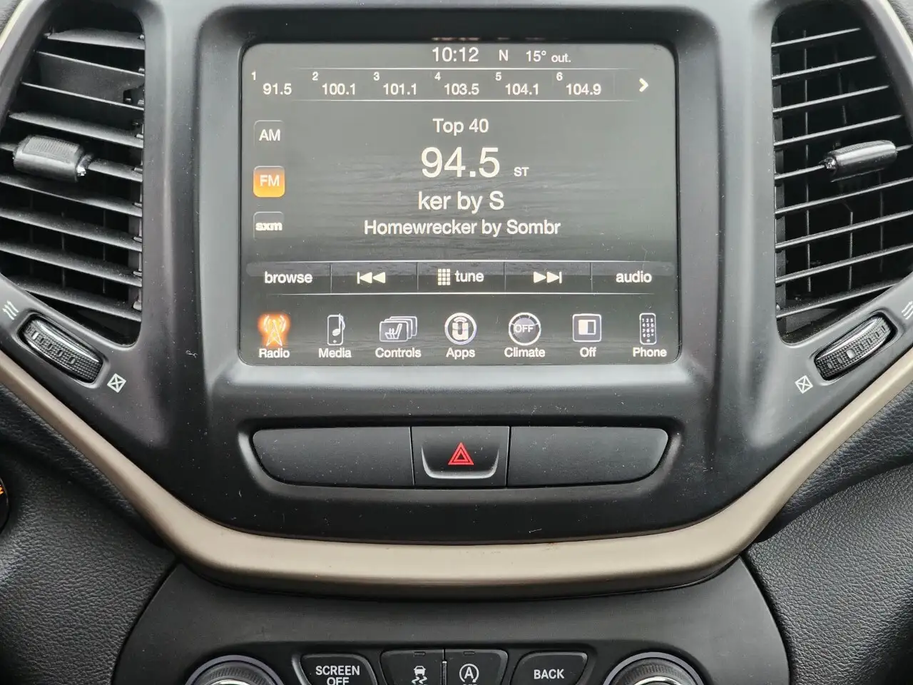 Jeep Cherokee снимка Jeep Cherokee