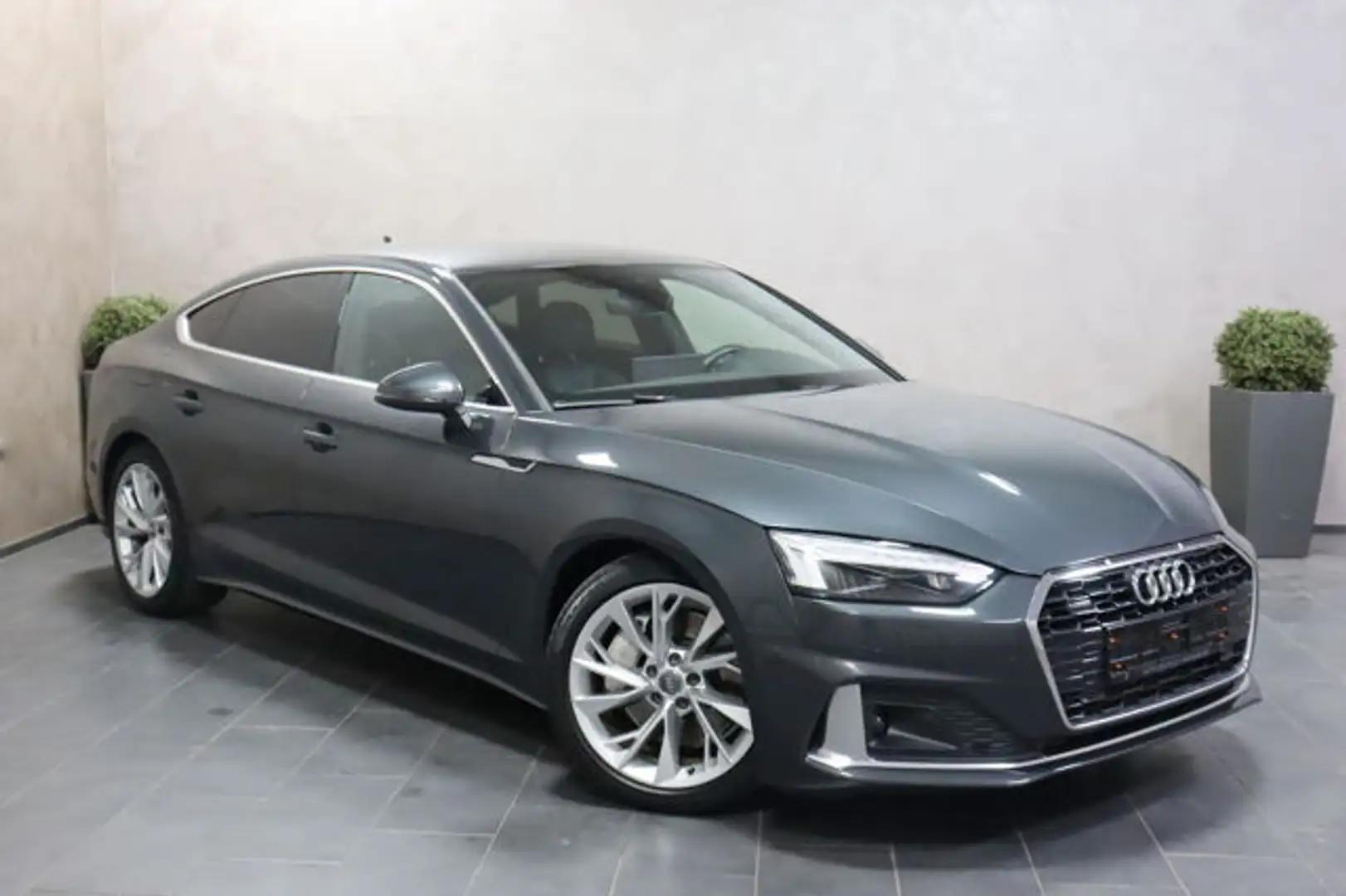 Audi A5 Sportback 45 TDI quattro S Line LED B&O LEDER Gris - 2