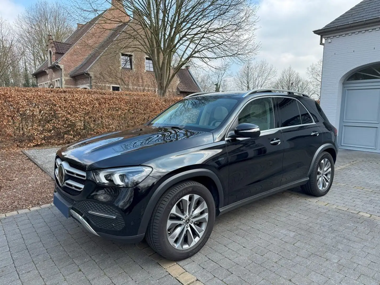 Mercedes-Benz GLE 350 GLE 350 e 4Matic 9G-TRONIC Zwart - 1