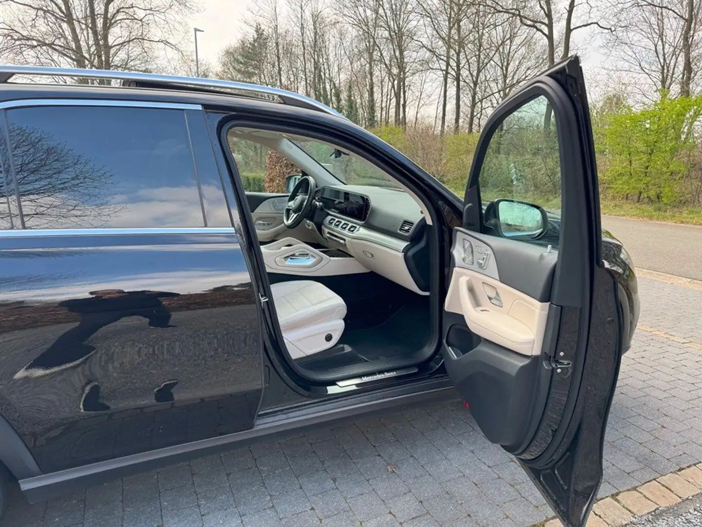 Mercedes-Benz GLE 350 GLE 350 e 4Matic 9G-TRONIC Zwart - 2