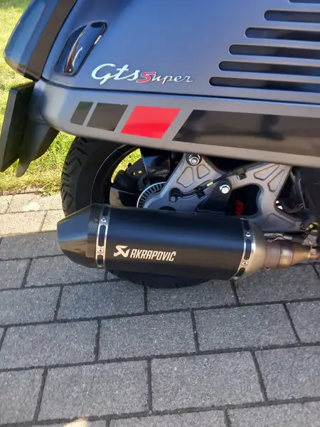 Vespa GTS - foto 5