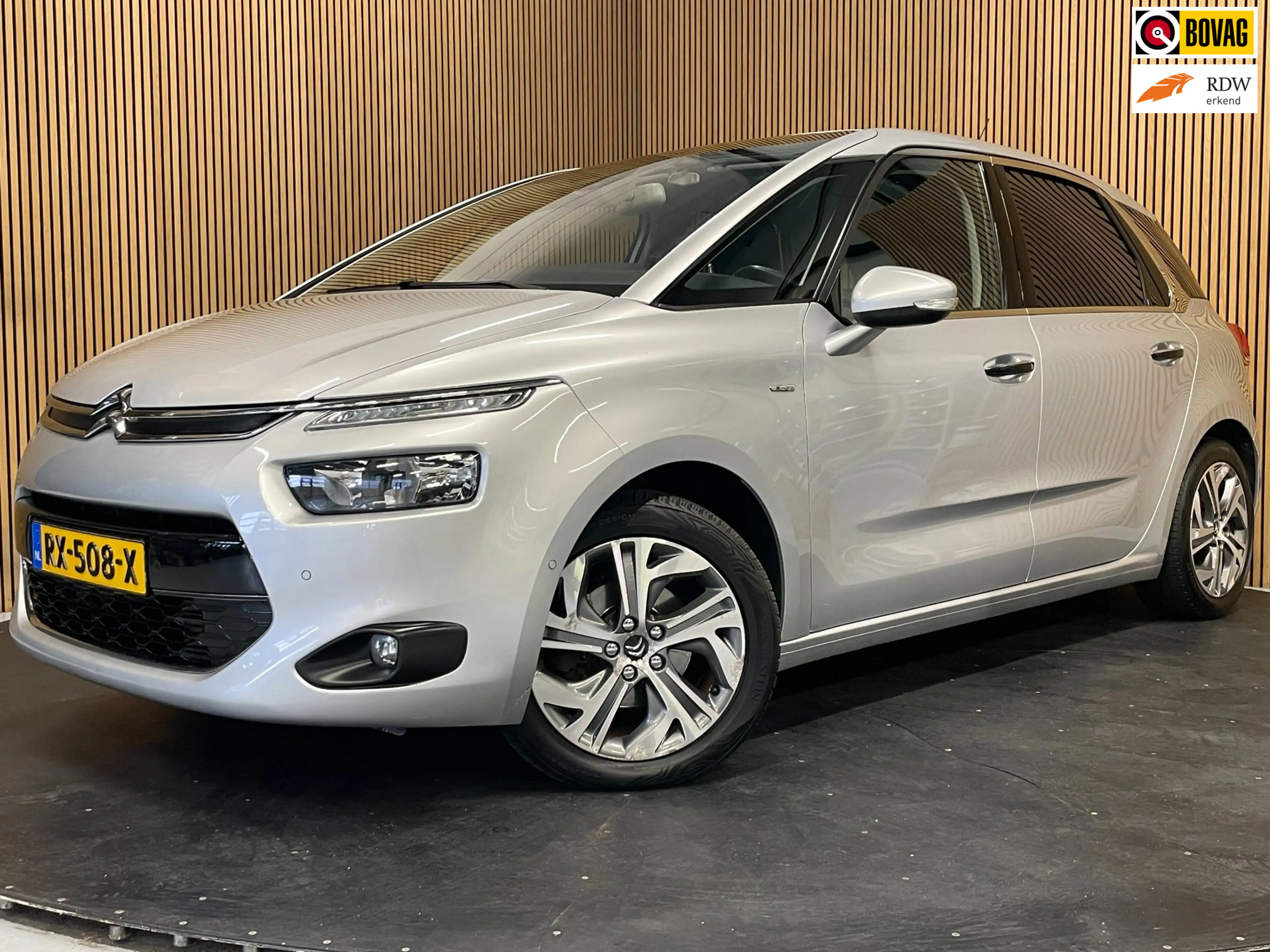 Citroen C4 Picasso 1.6 BlueHDi|AUTOMAAT|TREKHAAK|STOELMASSAGE|DIGITAL
