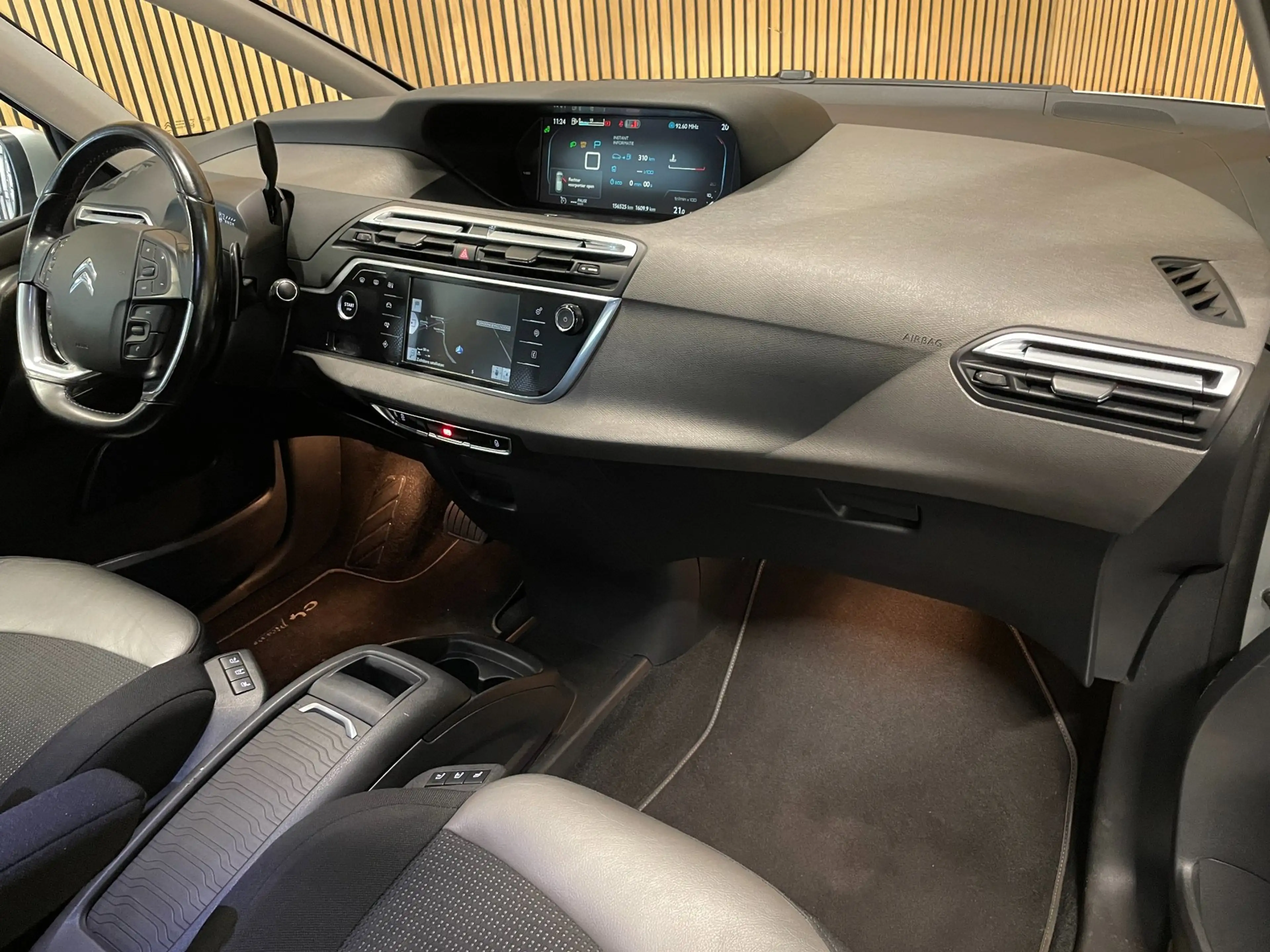 Citroen C4 Picasso 1.6 BlueHDi|AUTOMAAT|TREKHAAK|STOELMASSAGE|DIGITAL — photo 32