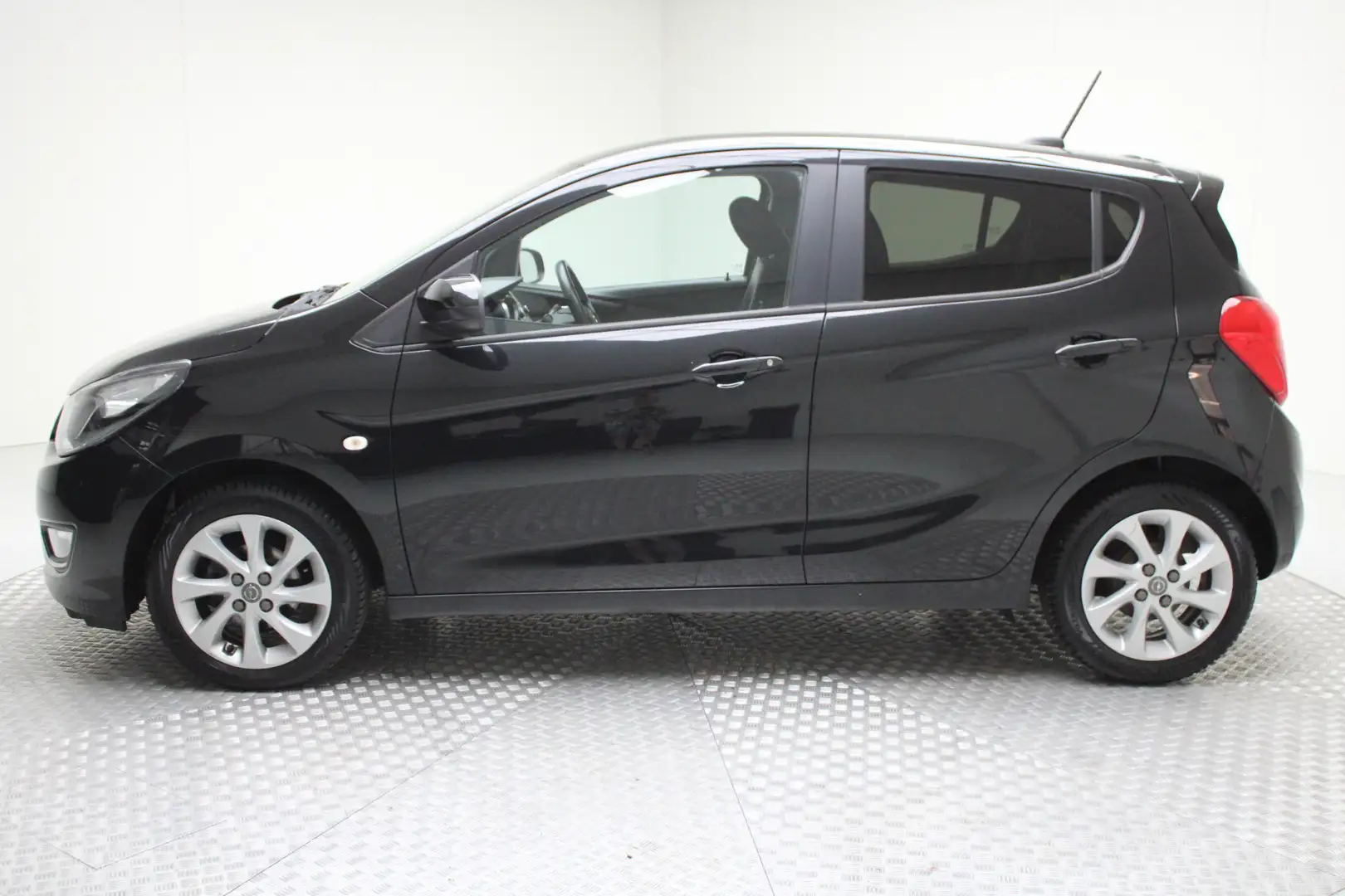 Opel Karl 1.0 ecoFLEX Cosmo | climate control | bluetooth te Zwart - 2