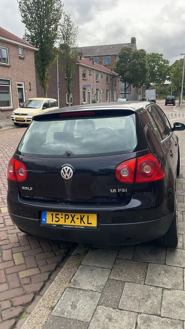 Volkswagen Golf 1.6 FSI Trendline - 1