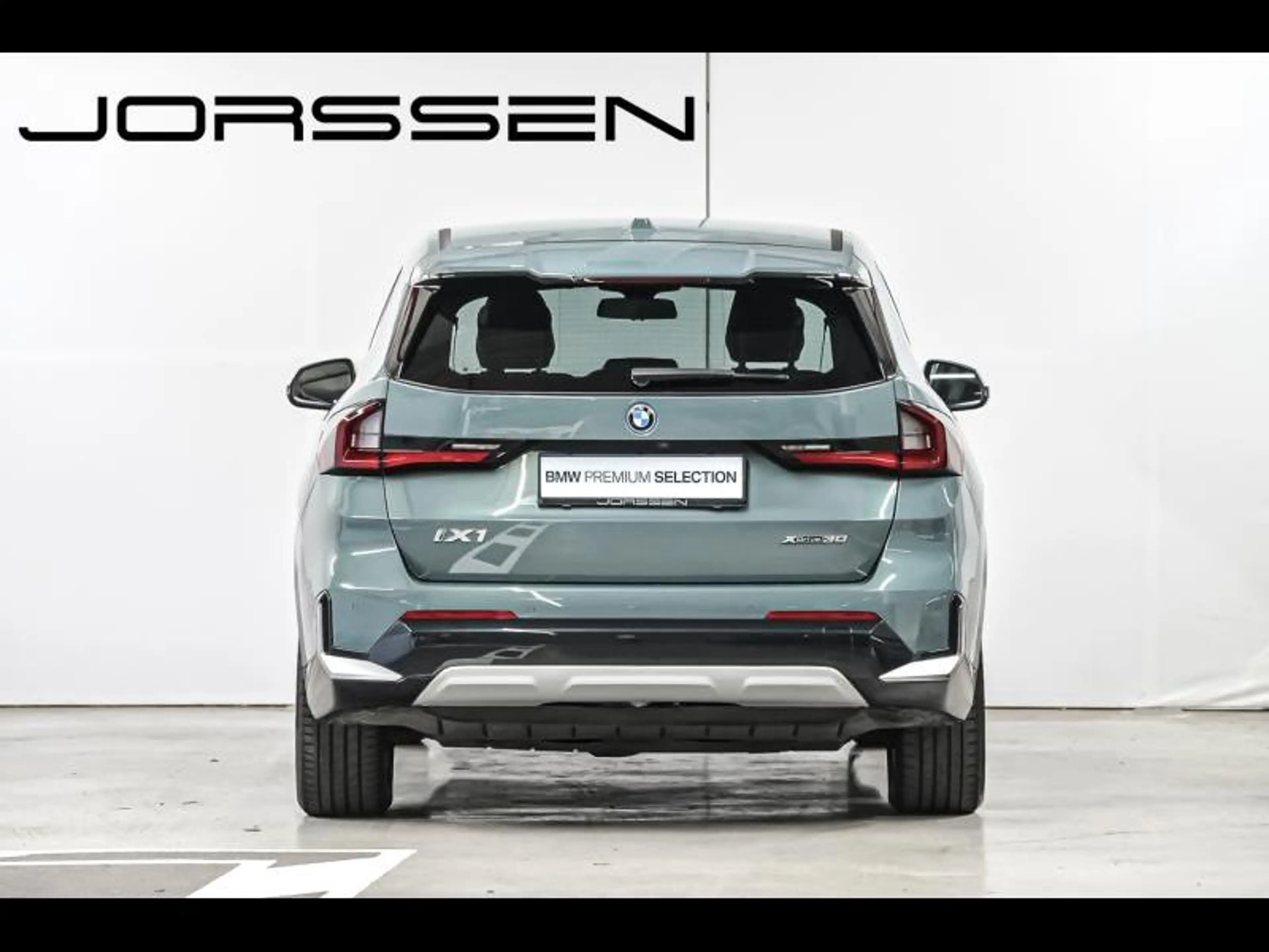 BMW iX1 IX1 xDrive30 — photo 4