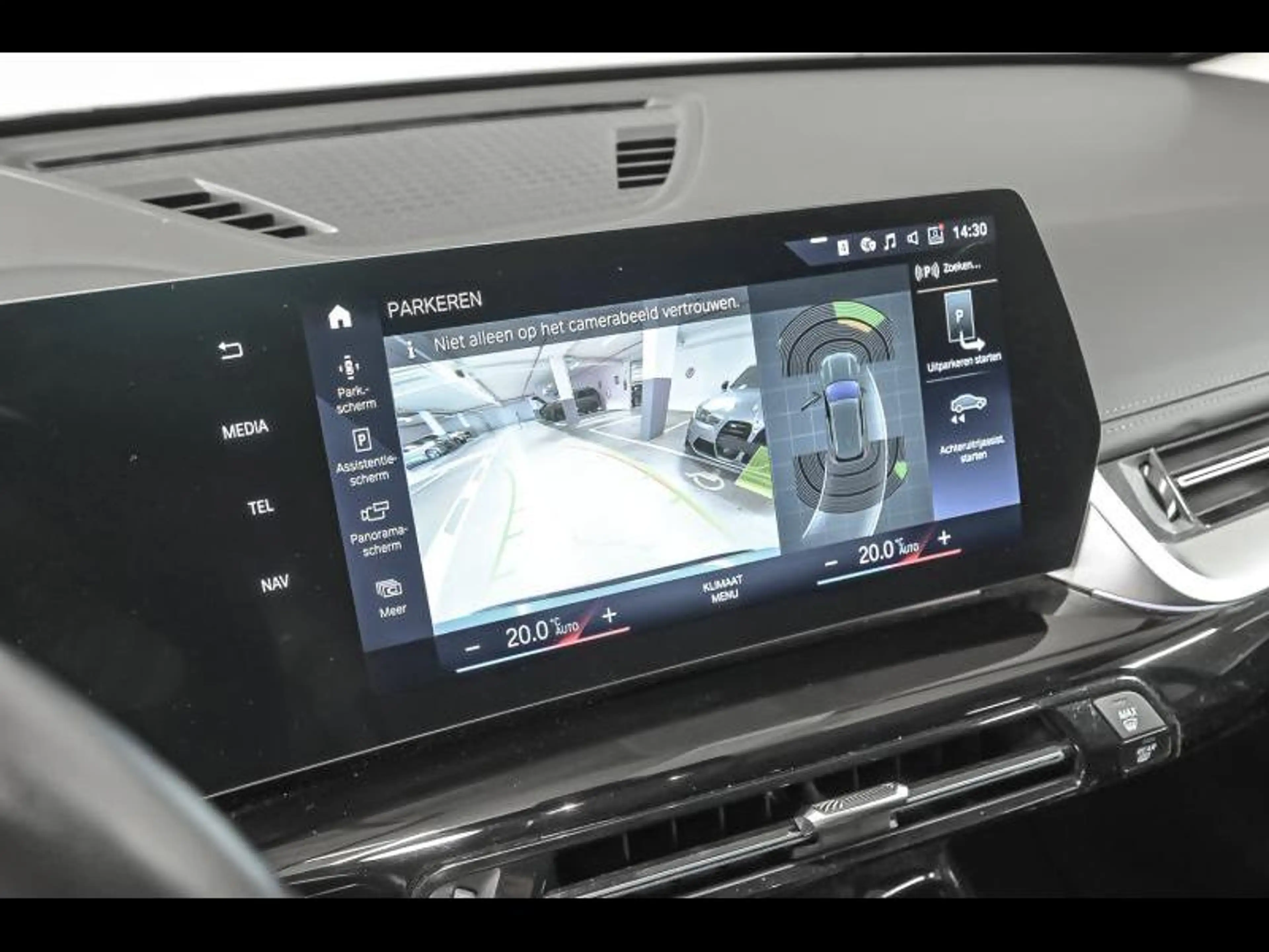 BMW iX1 IX1 xDrive30 — photo 14