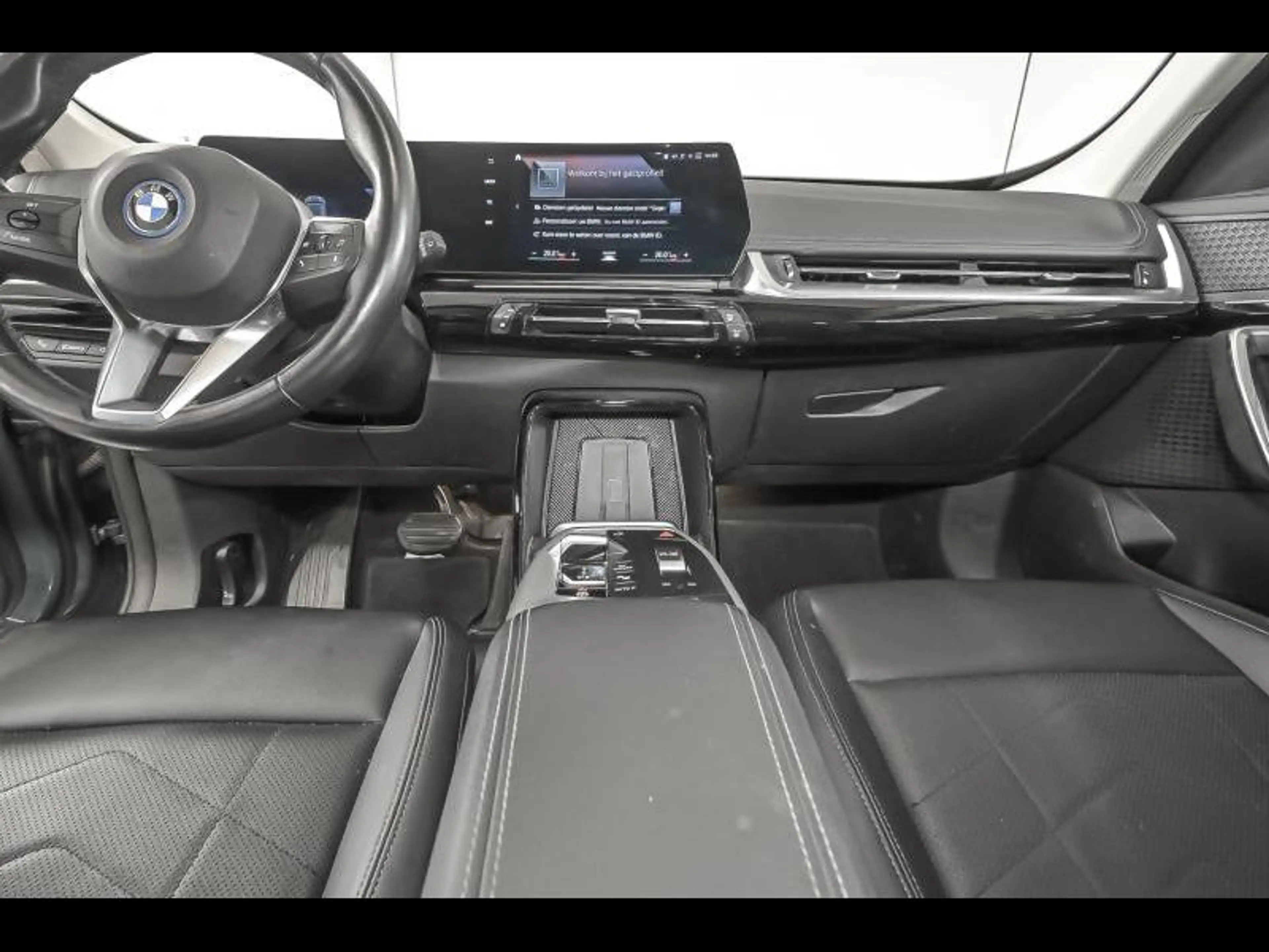 BMW iX1 IX1 xDrive30 — photo 7