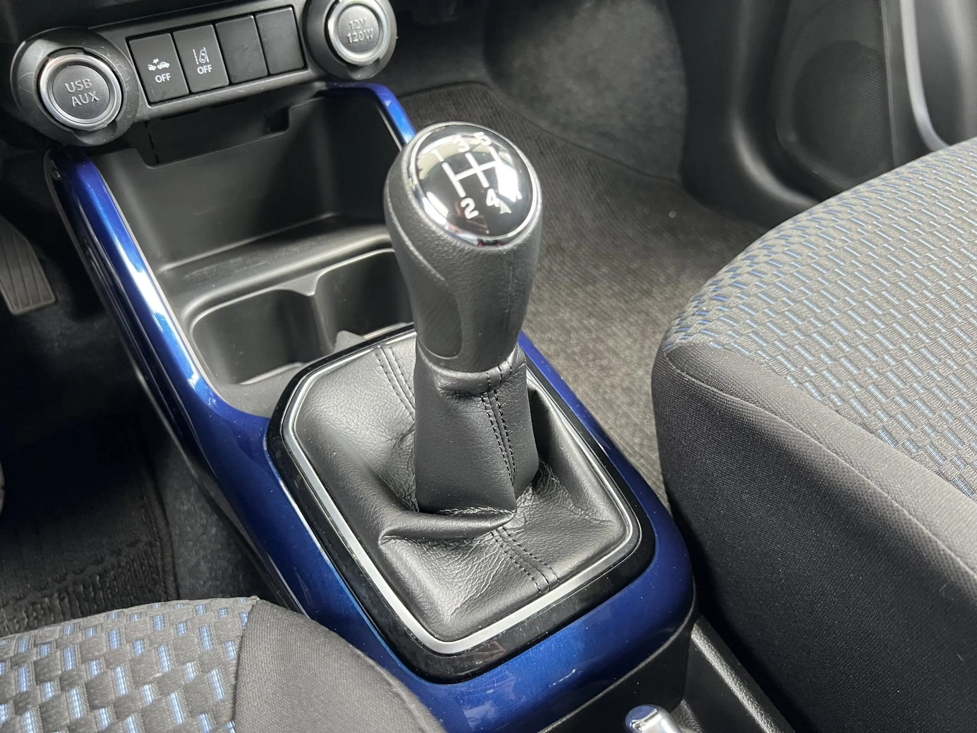 Suzuki Ignis 1.2 Smart Hybrid Select | Apple Carplay & Android — photo 20