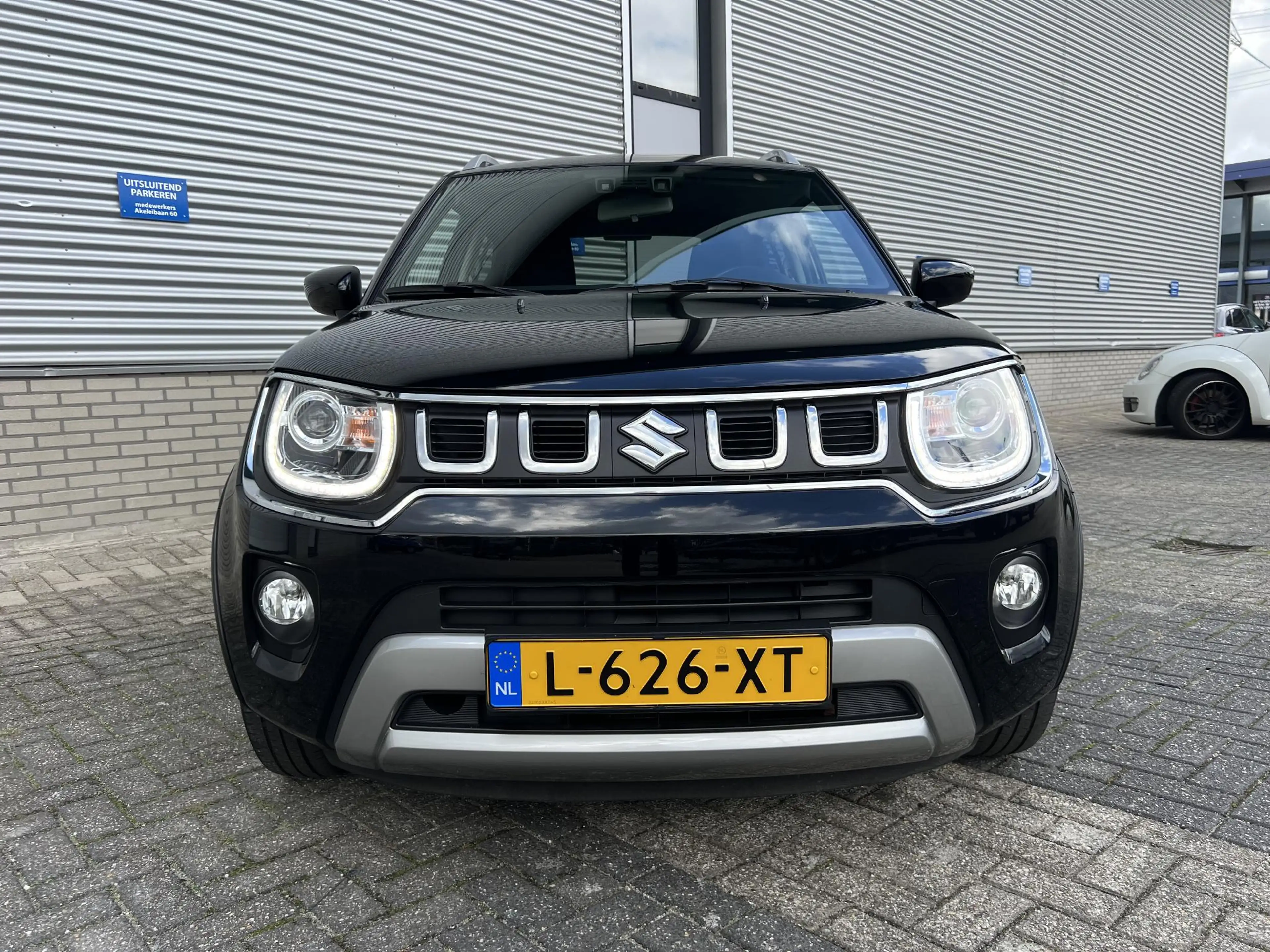 Suzuki Ignis 1.2 Smart Hybrid Select | Apple Carplay & Android — photo 2
