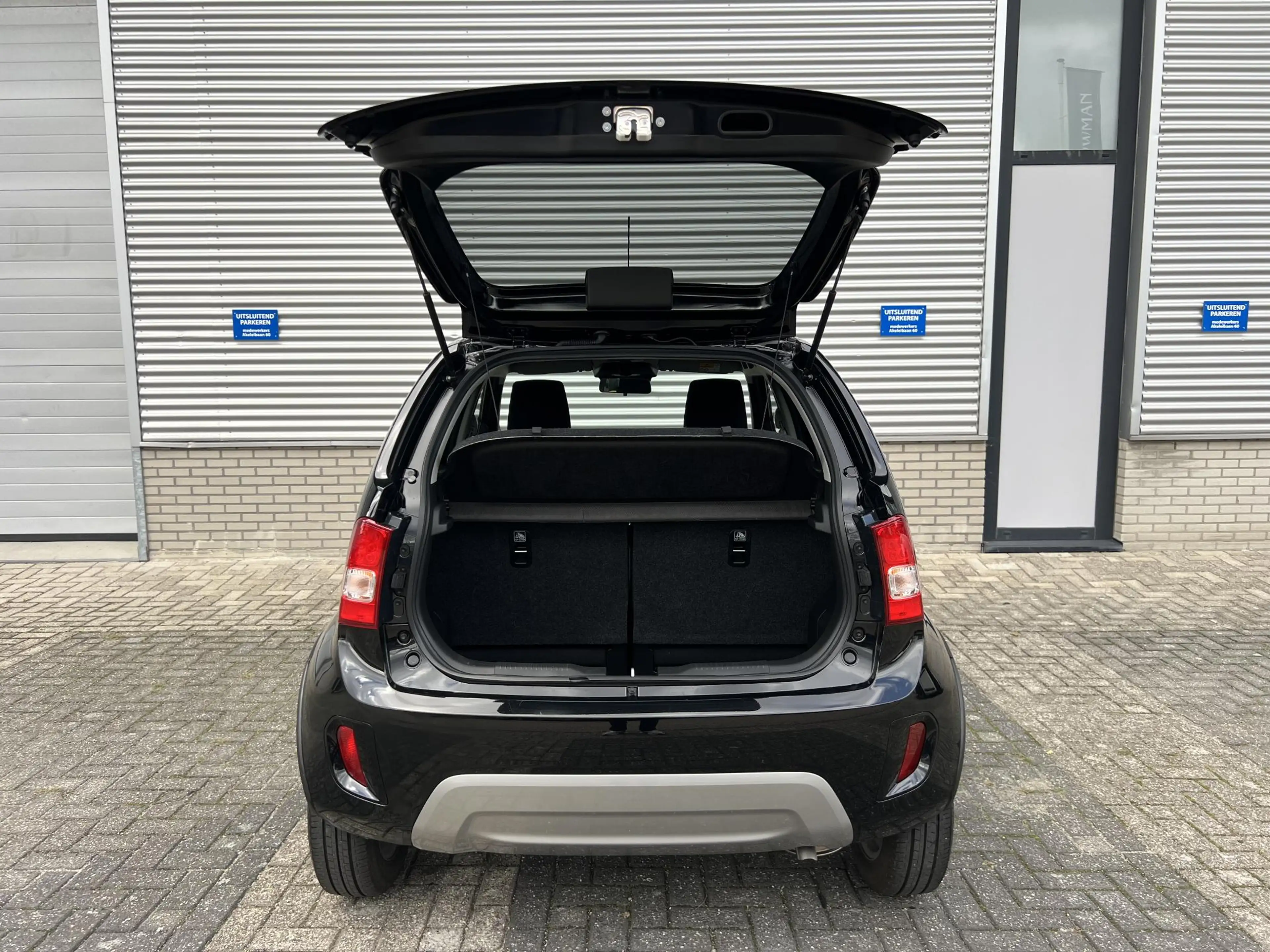 Suzuki Ignis 1.2 Smart Hybrid Select | Apple Carplay & Android — photo 10
