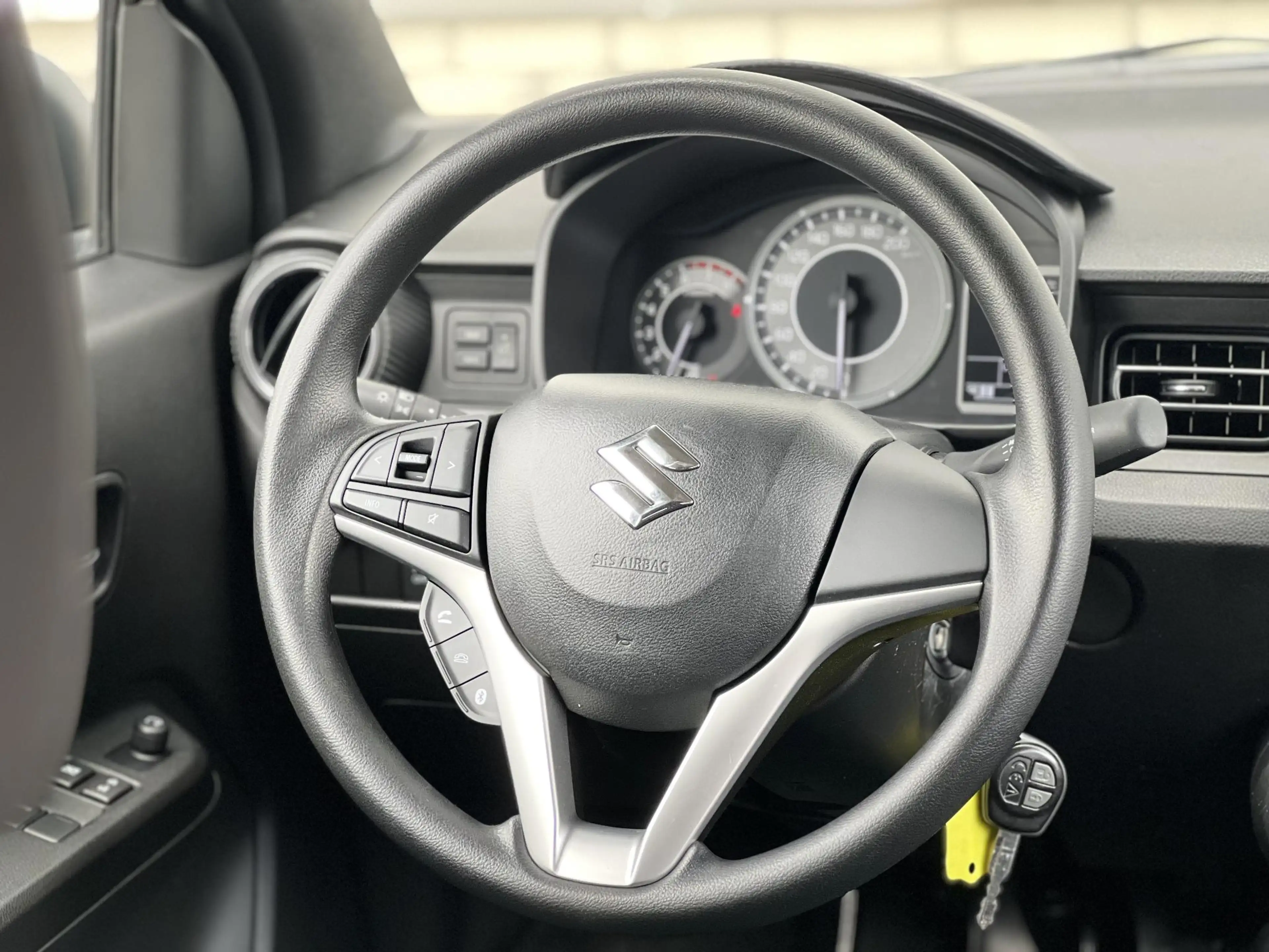 Suzuki Ignis 1.2 Smart Hybrid Select | Apple Carplay & Android — photo 16