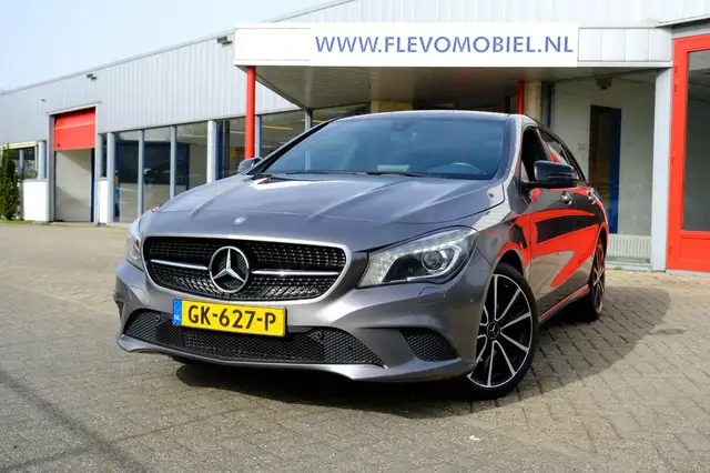 Mercedes-Benz CLA 180 Shooting Brake Prestige Pano|Navi|Clima|LMV