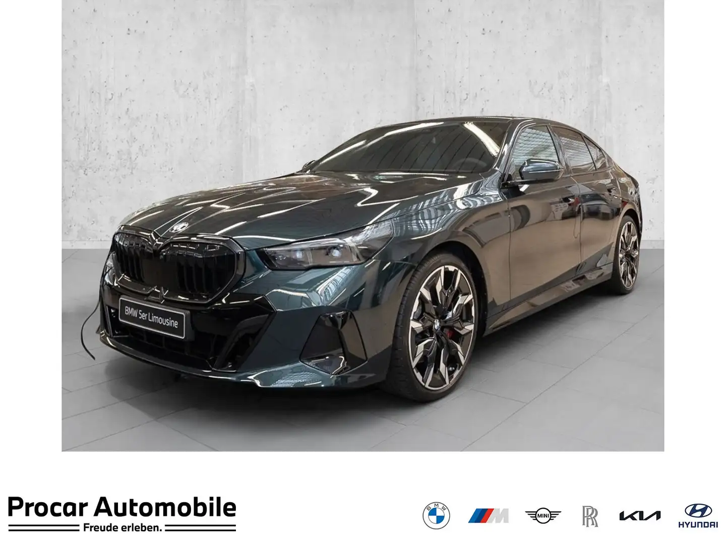 BMW 540 d xDrive M Sport Pro HUD DAB LED RFK AHK Grün - 1