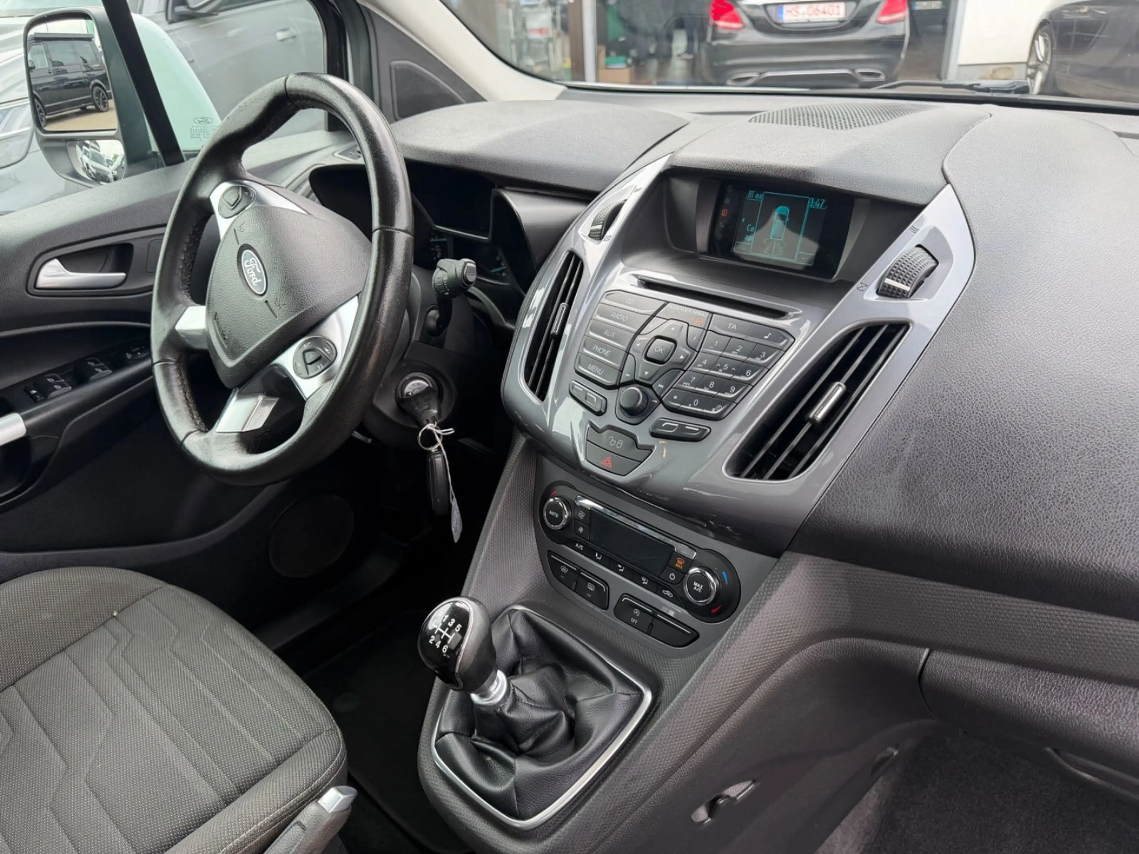 Ford Tourneo Connect Titanium Euro6, Klimaauto., Pano — photo 15