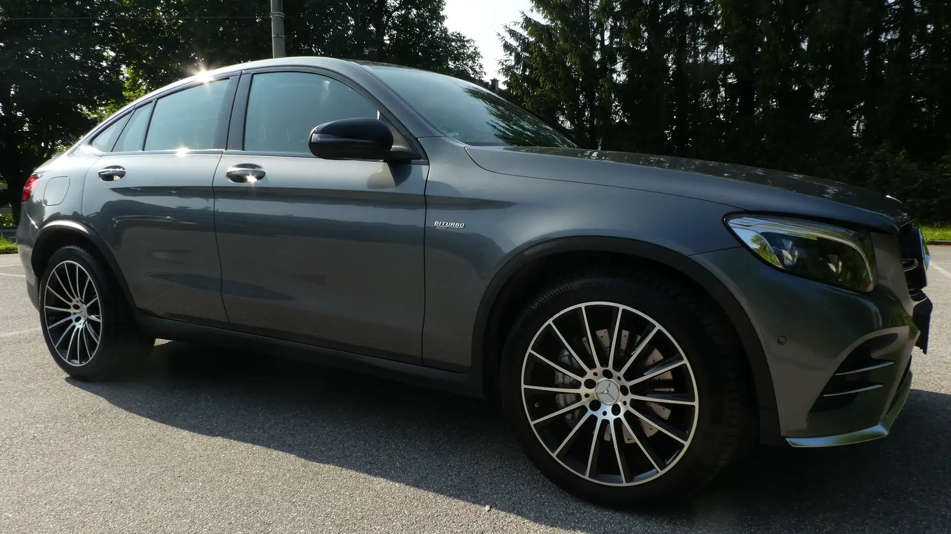 Mercedes-Benz GLC 43 AMG 4MATIC Coupé Grau - 1