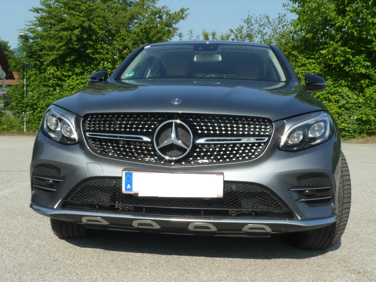 Mercedes-Benz GLC 43 AMG 4MATIC Coupé Grau - 2