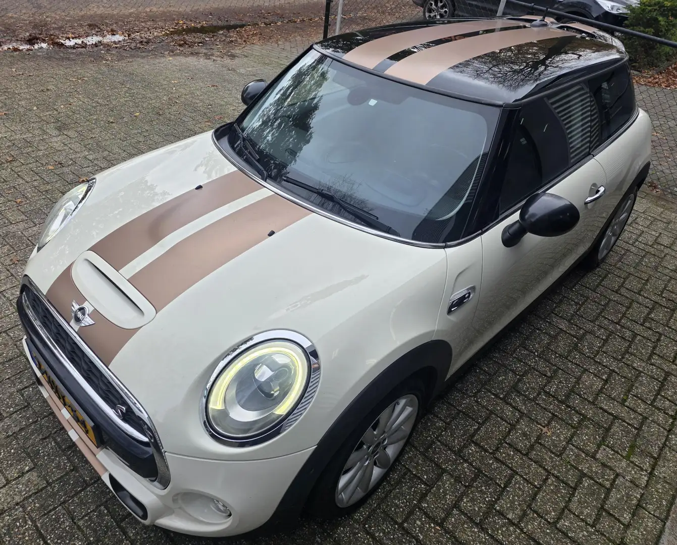 MINI Cooper S 2.0 Chili Serious Business *AUTOMAAT* Wit - 1
