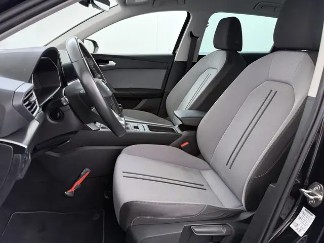 Seat Leon view 12