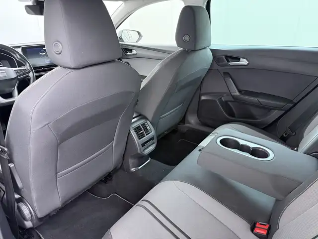 Seat Leon view 13