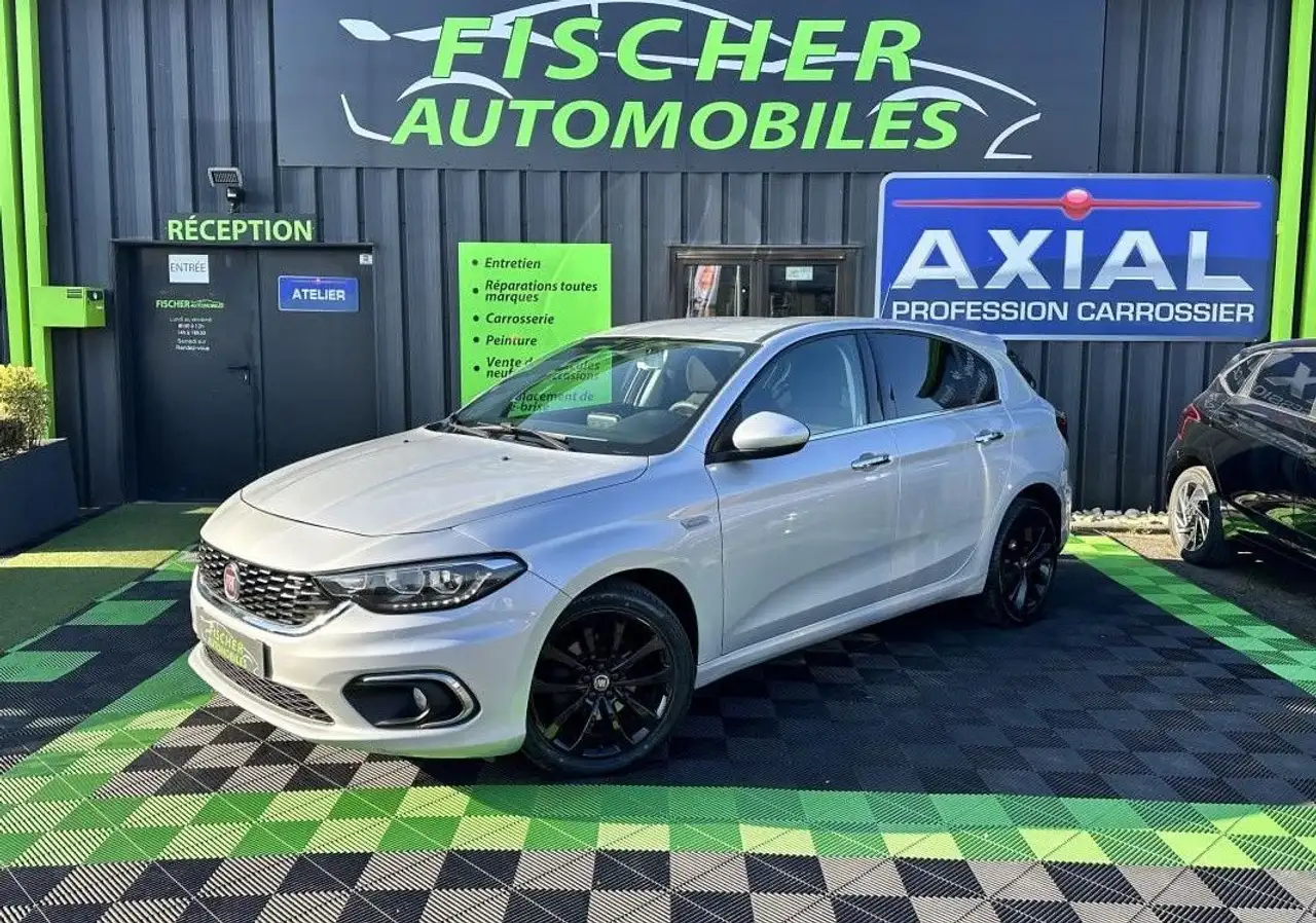 Fiat Tipo 1.6L MULTIJET LOUNGE 120 CH