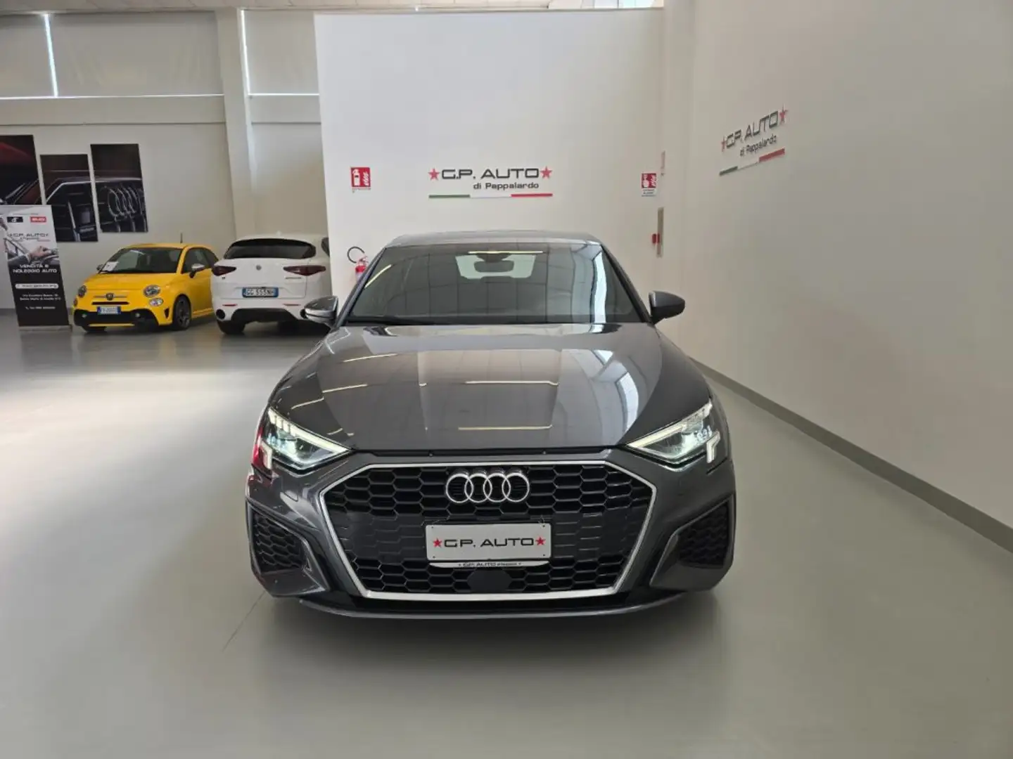 Audi A3 SPB 35 TDI S tronic S line edition Grau - 2