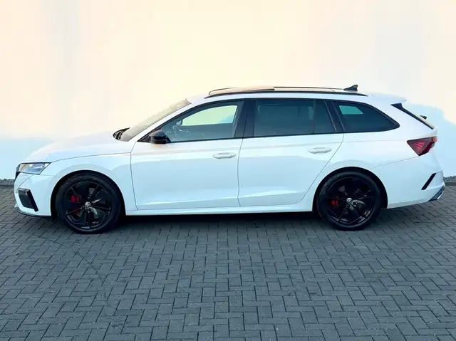 Skoda Octavia view 8