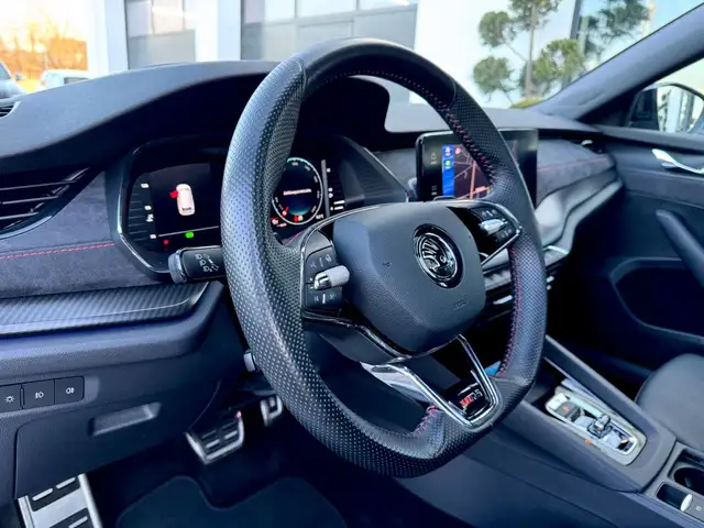 Skoda Octavia view 10