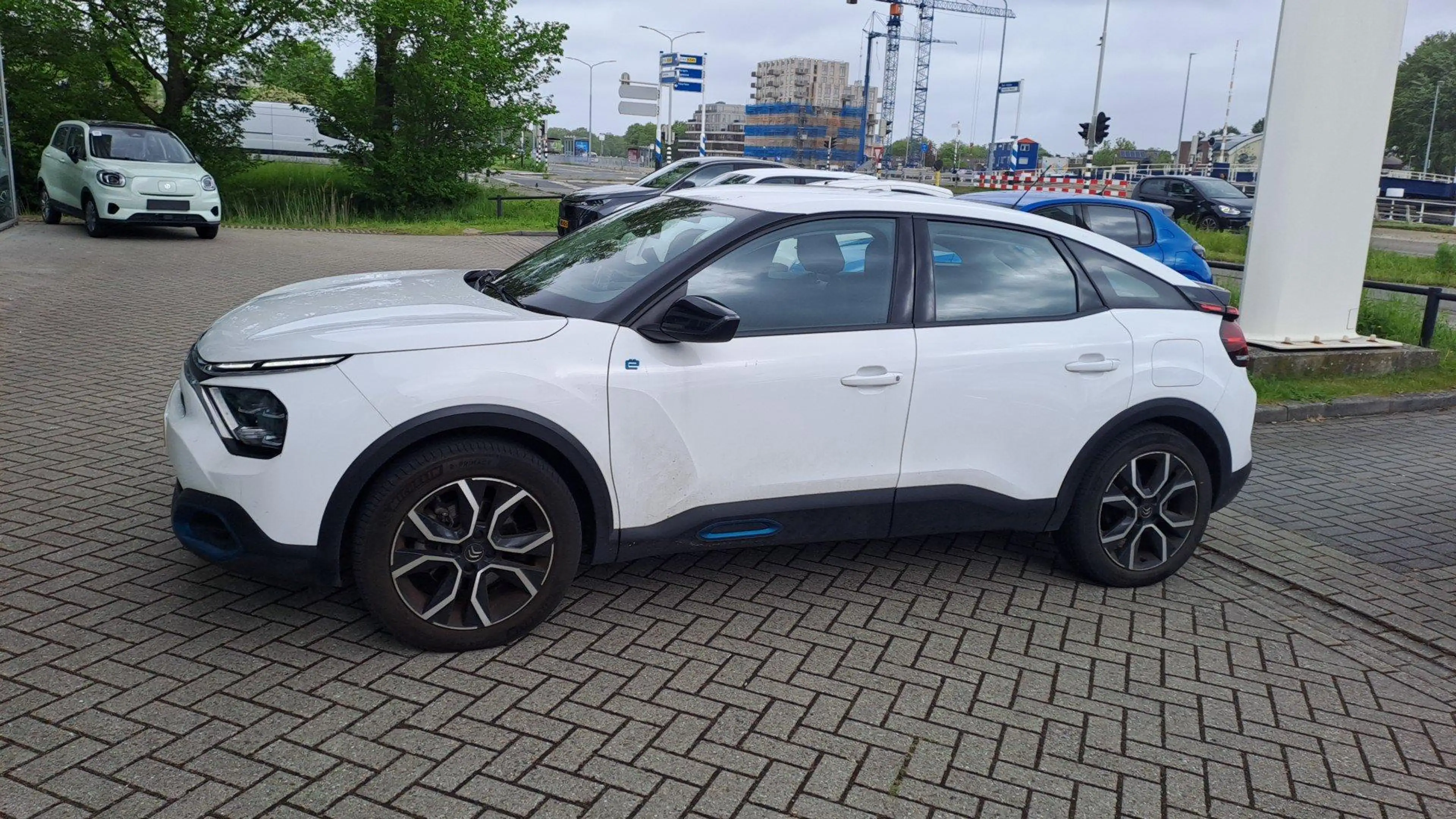 Citroen E-C4 Electric Feel Pack 50 kWh — photo 2