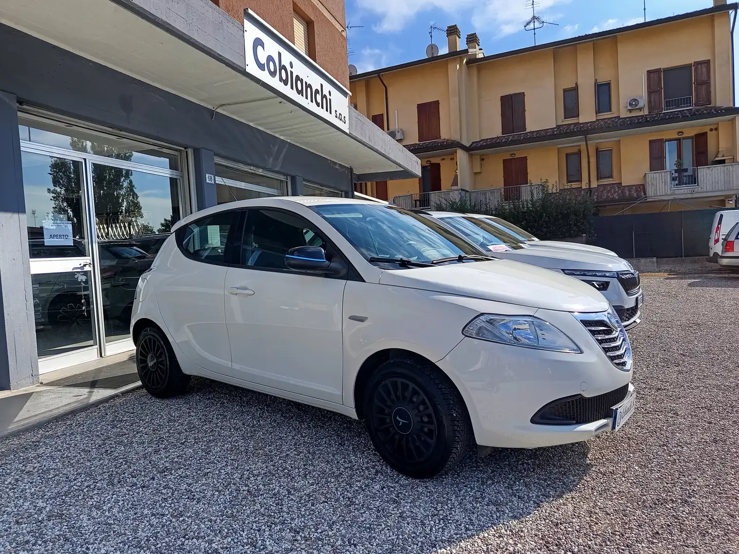 Lancia Ypsilon Ypsilon III 2011 1.2 8v Elefantino s Bianco - 2
