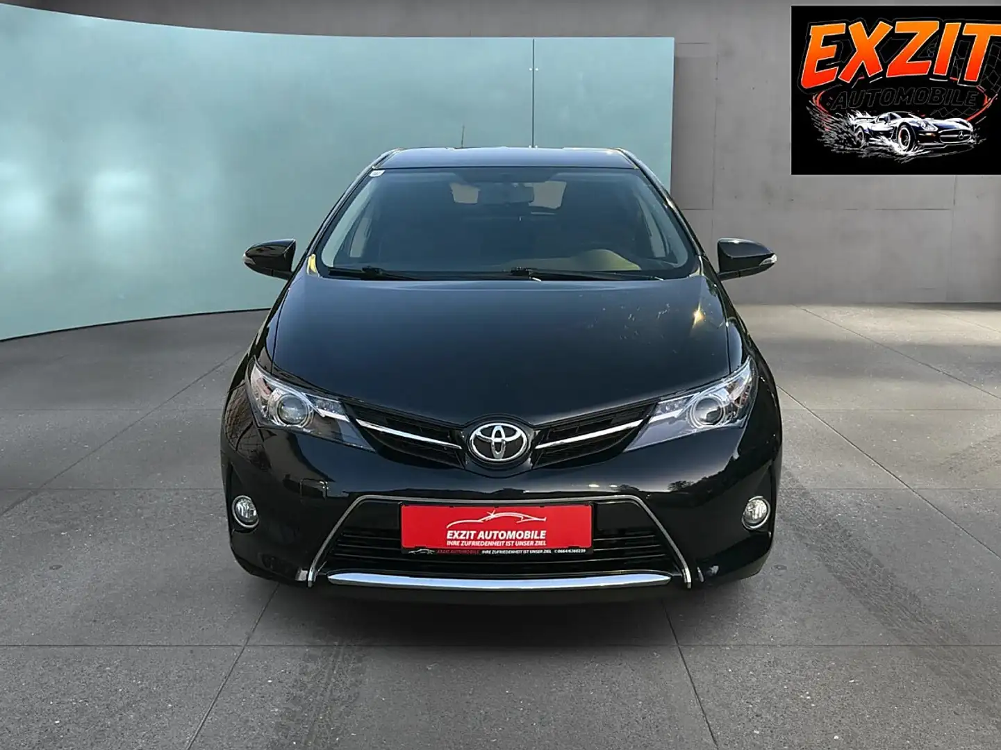 Toyota Auris 1,6 Valvematic Feel! Schwarz - 2