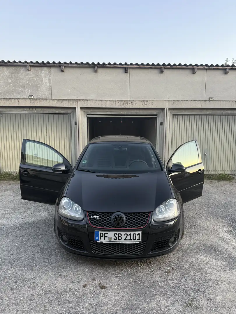 Volkswagen Golf GTI Schwarz - 1