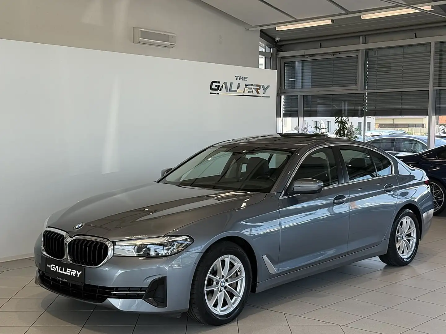 BMW 540 d xDrive 48 V Aut.*Schiebedach*Memory*Sitzkü Grau - 2