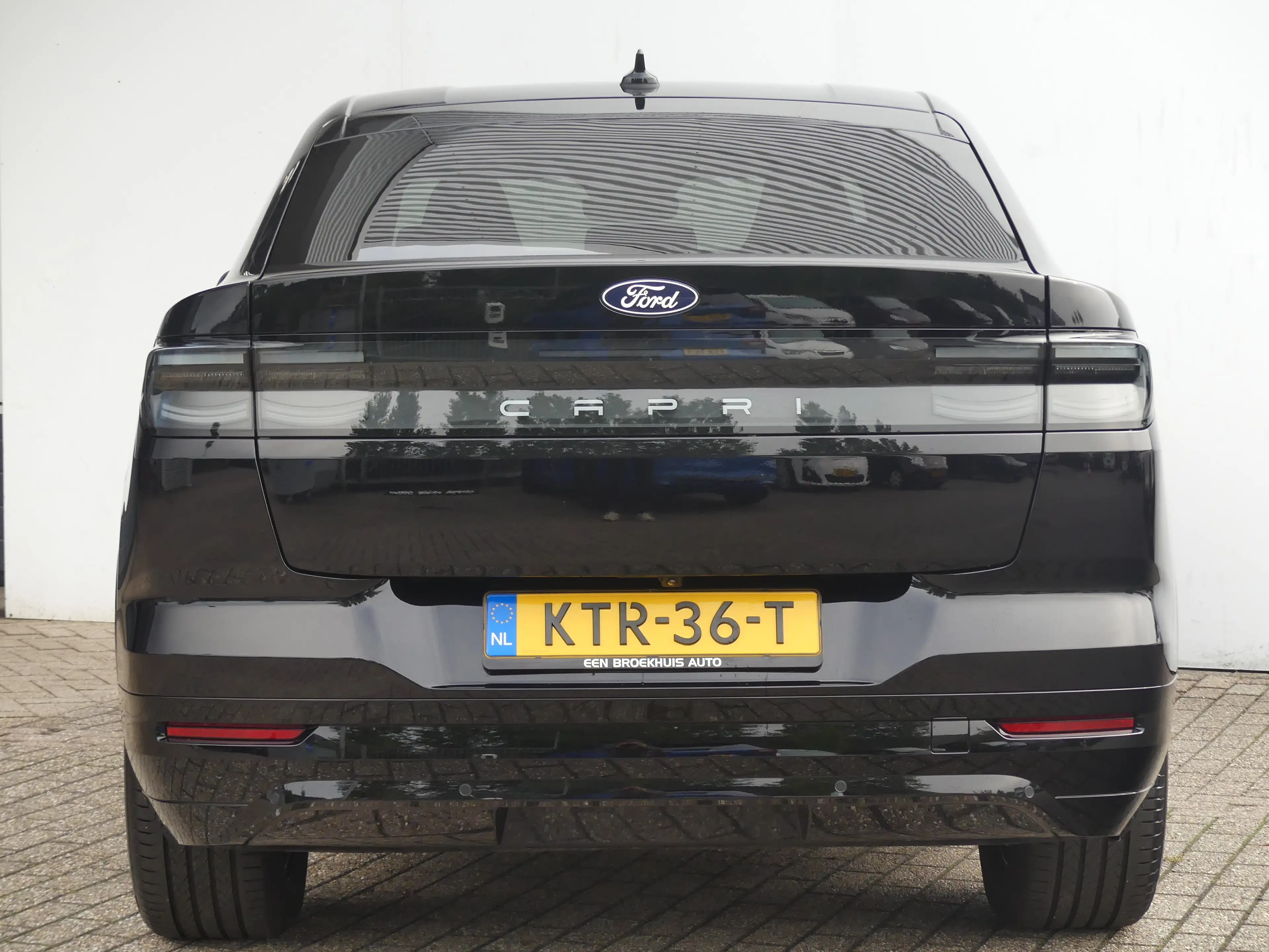 Ford Capri Style Standard Range RWD 52 kWh | ADAPTIVE CRUISE — photo 14