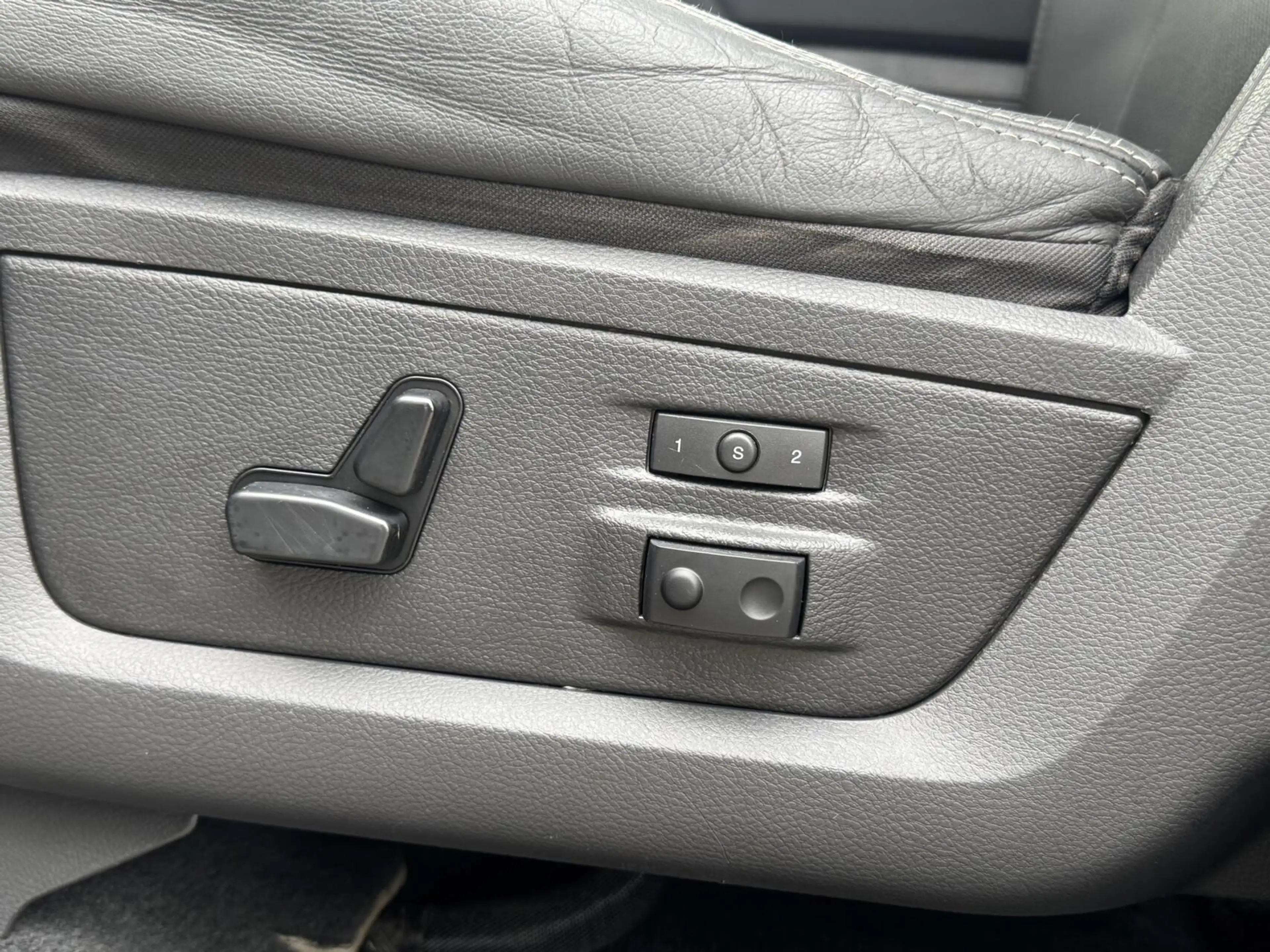 Dodge RAM 1500 5.7 V8 Crew Cab 5'7 | ALPINE | STOEL VENTILAT — photo 10