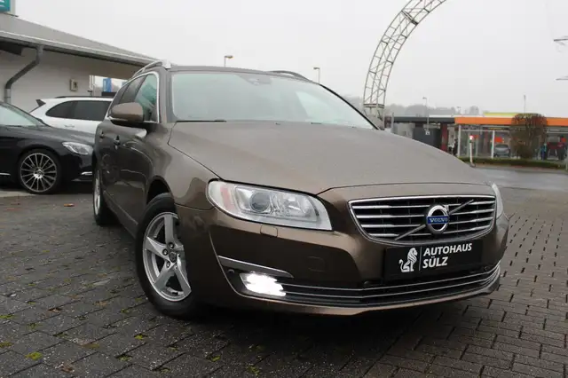 Volvo V70 Kombi D4 Inscription/Auto./Leder/Navi/AHK