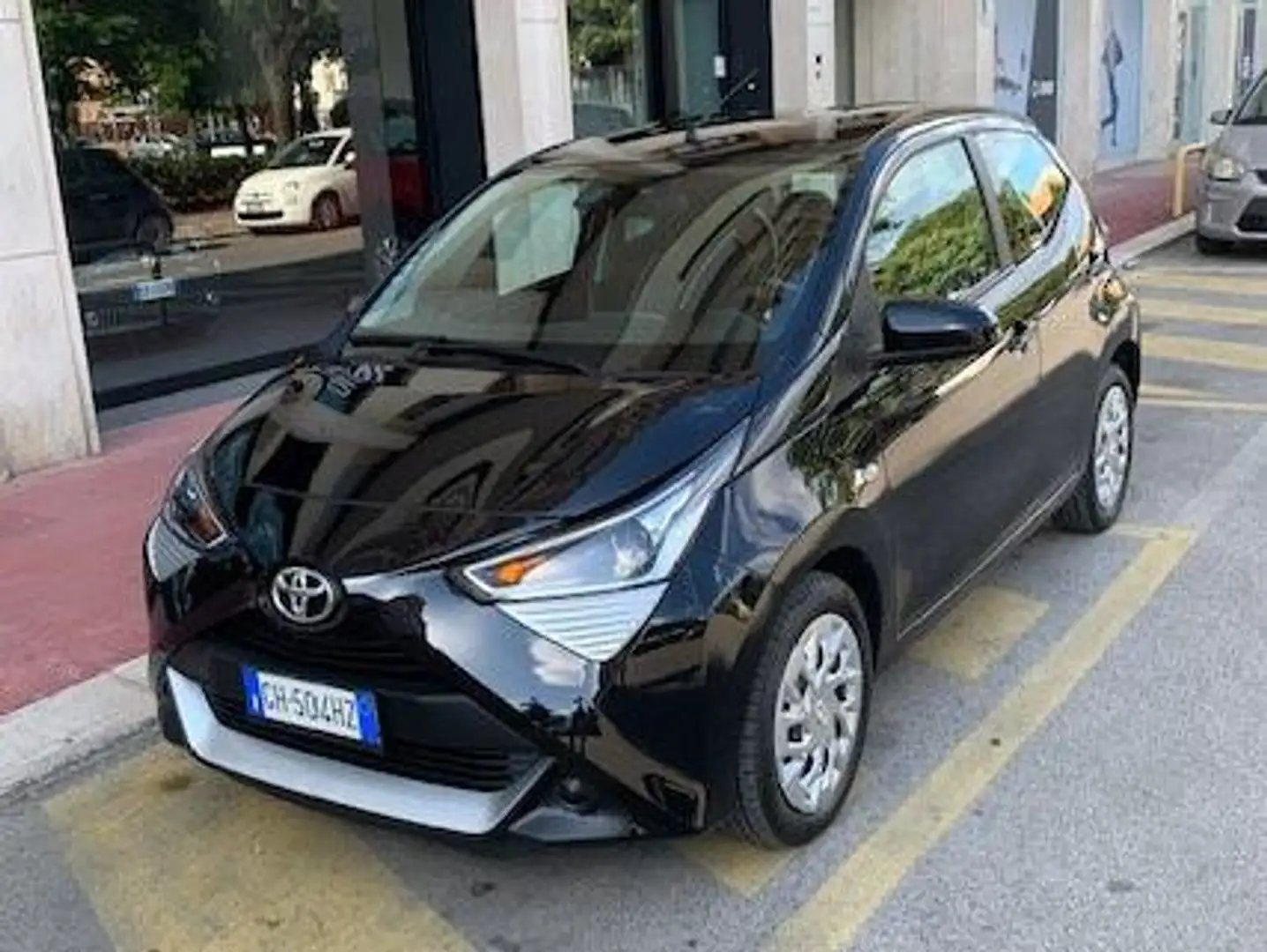Toyota Aygo 5p 1.0 x-cool 72cv Noir - 2