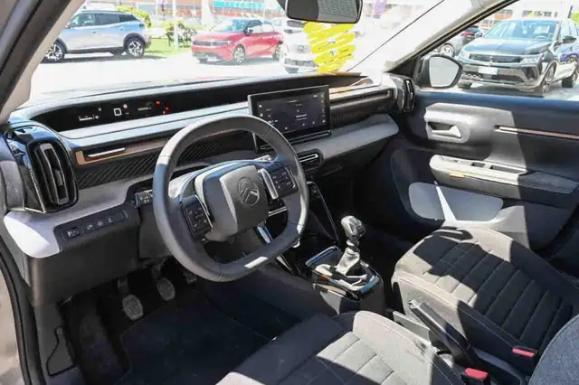 Citroen C3 Aircross view 8